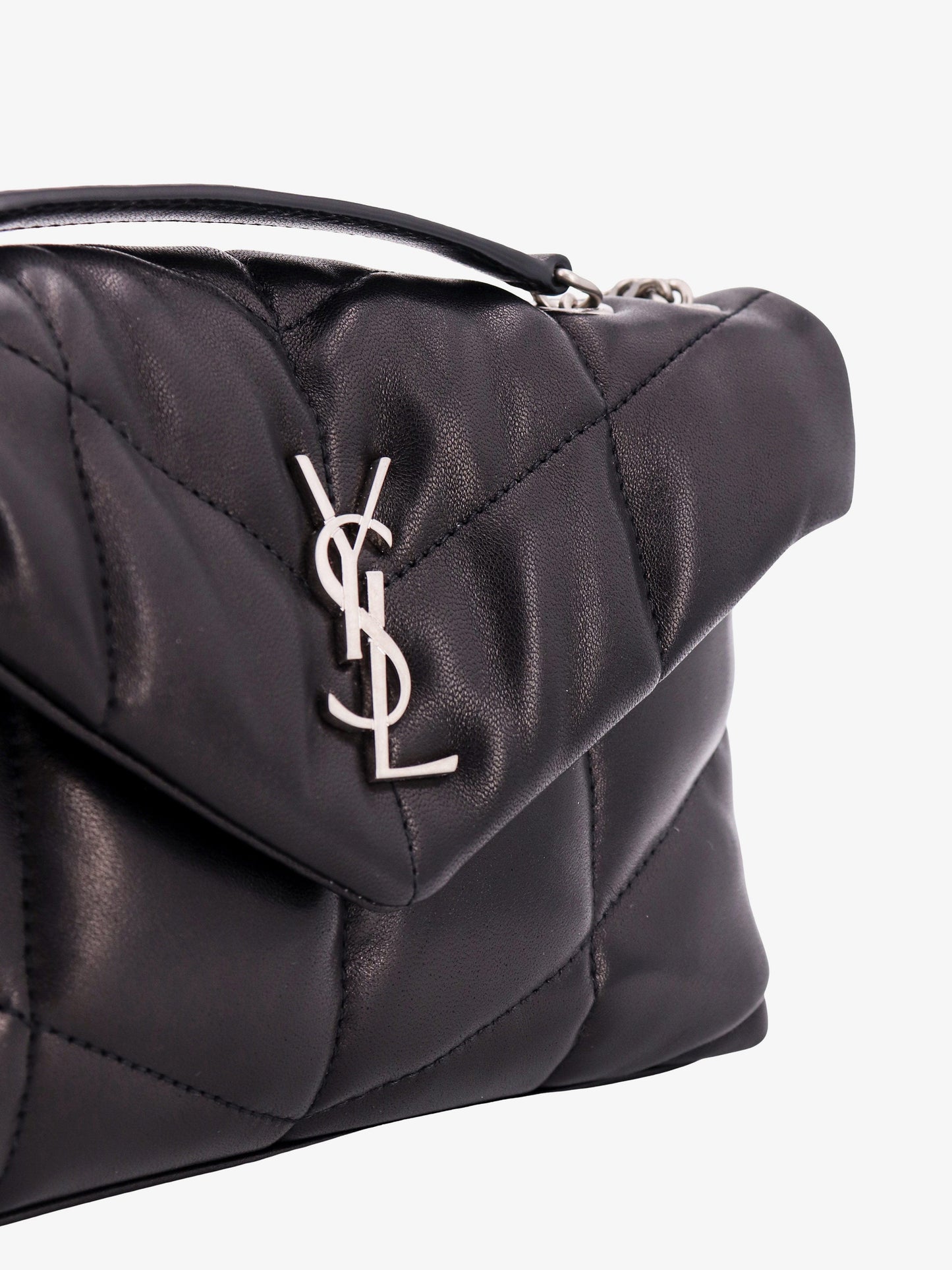 Matelassé leather shoulder bag with frontal monogram