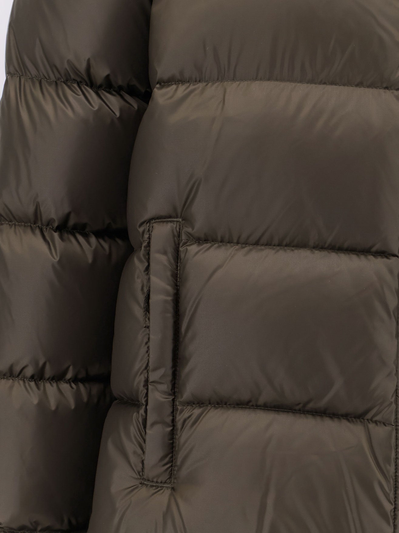 Budd nylon down jacket