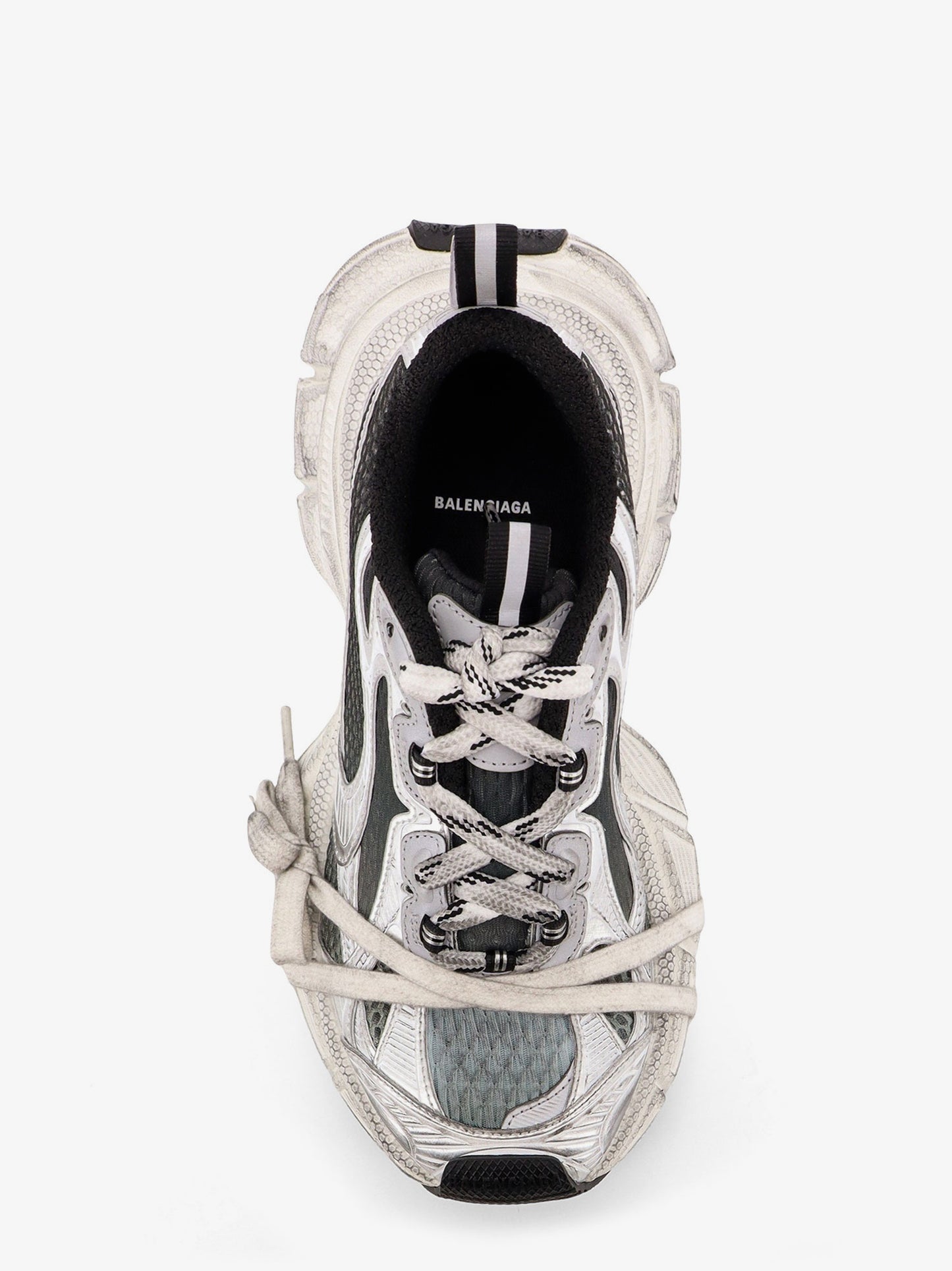 3XL Gradient mesh sneakers with used effect