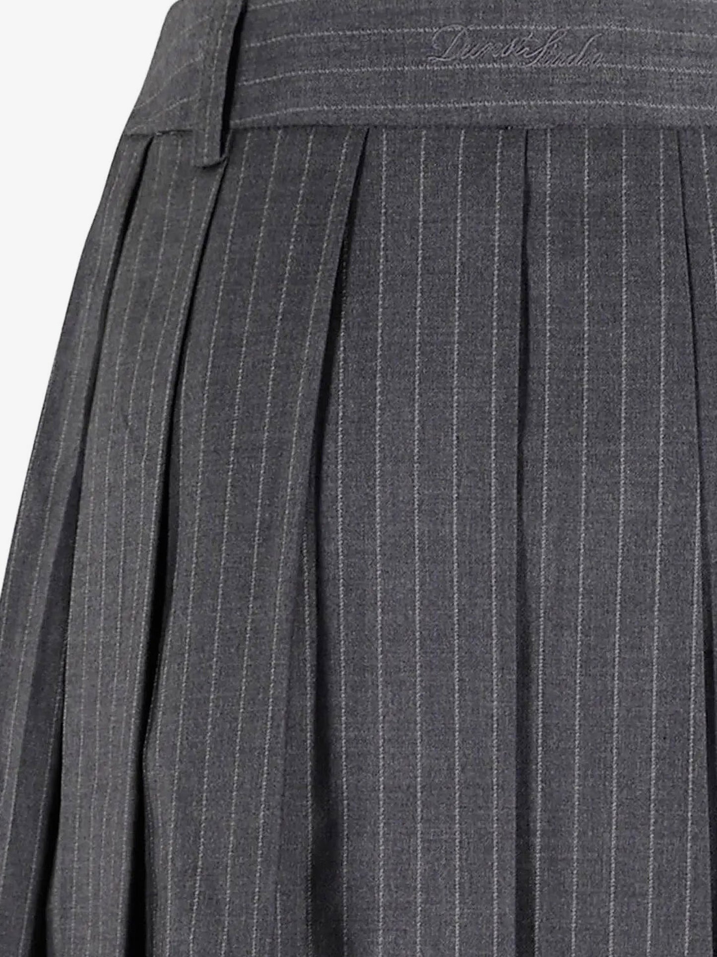 Pleated mini skirt