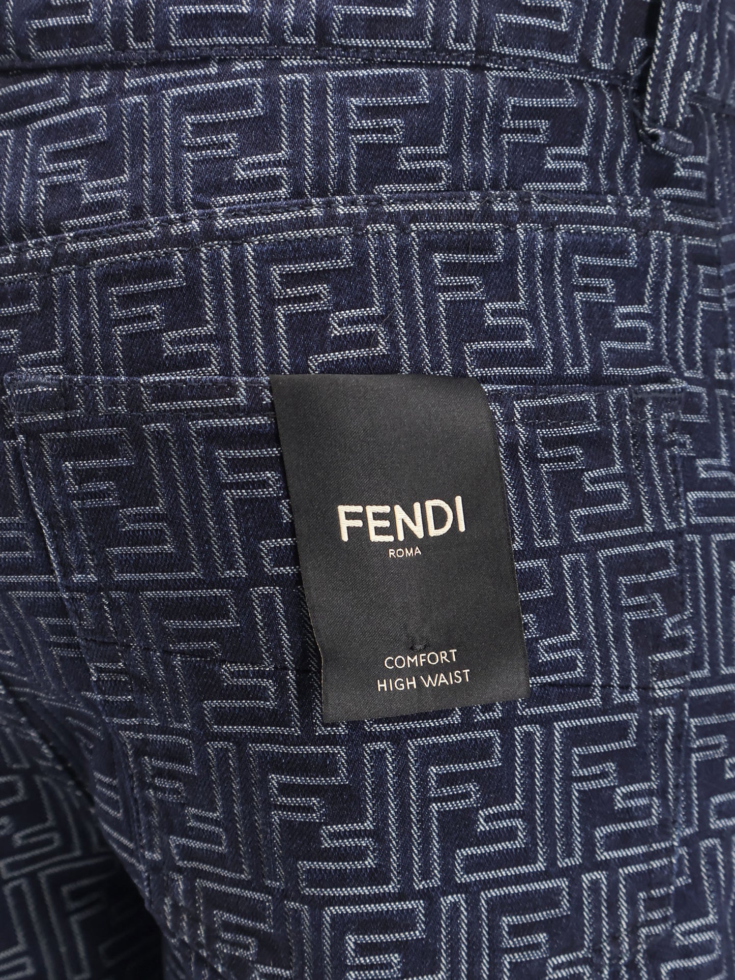 Bermuda in denim con logo FF all-over