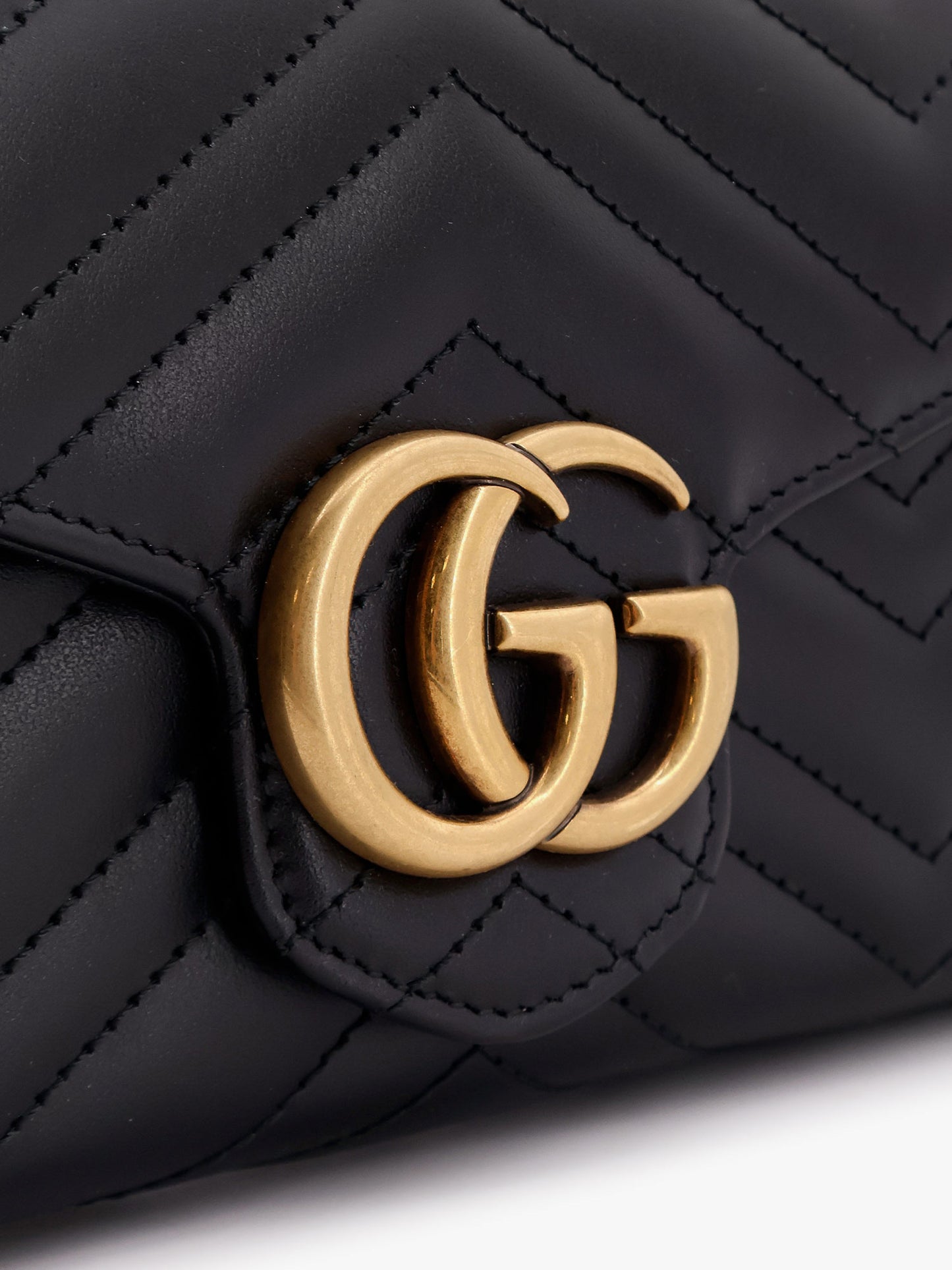 GG Marmont quilted leather shoulder bag