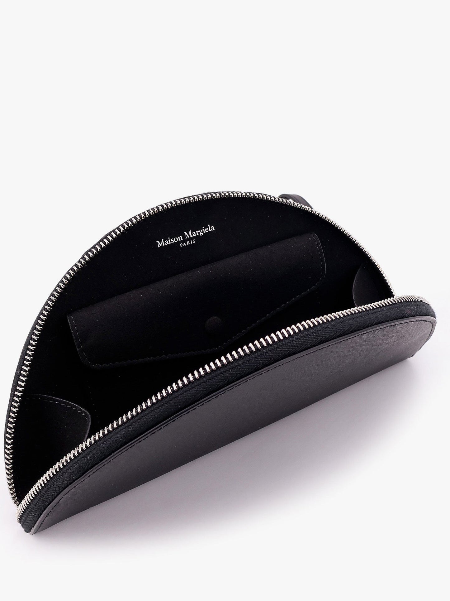 Pochette in pelle con iconico dettaglio four stitches