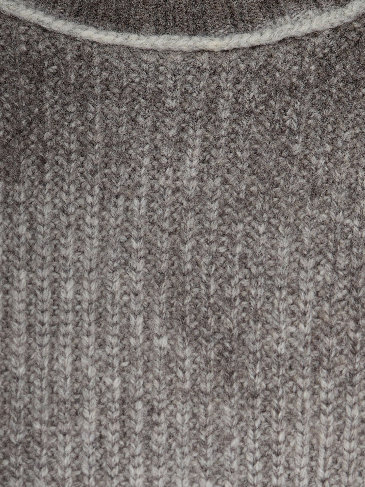 Reversible wool sweater with destroyed effect