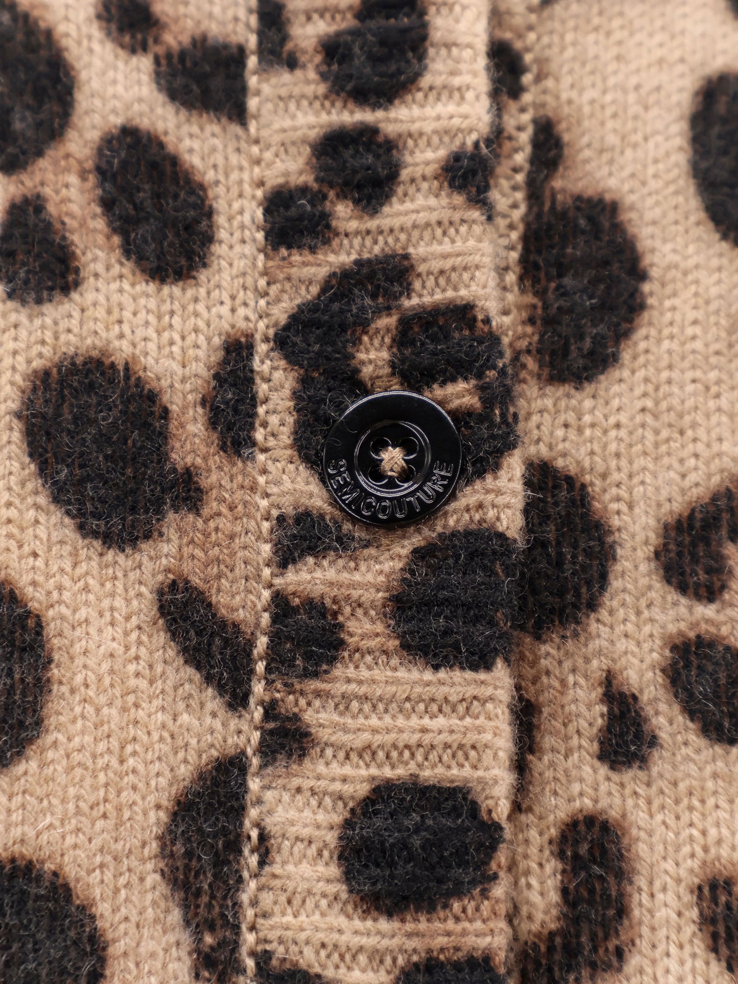 Virgin wool and cashmere cardigan