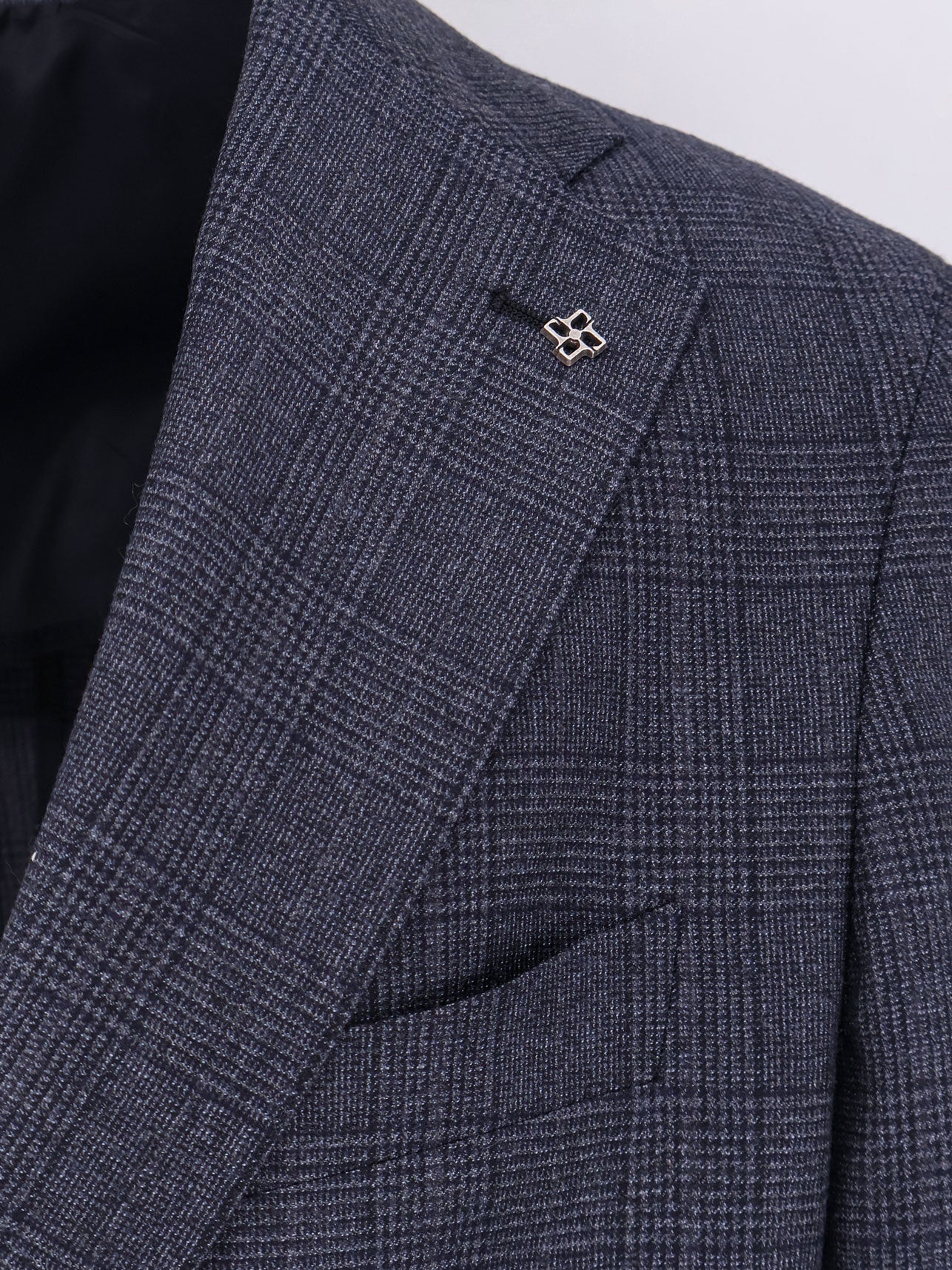 Vesuvio Prince of Wales suit