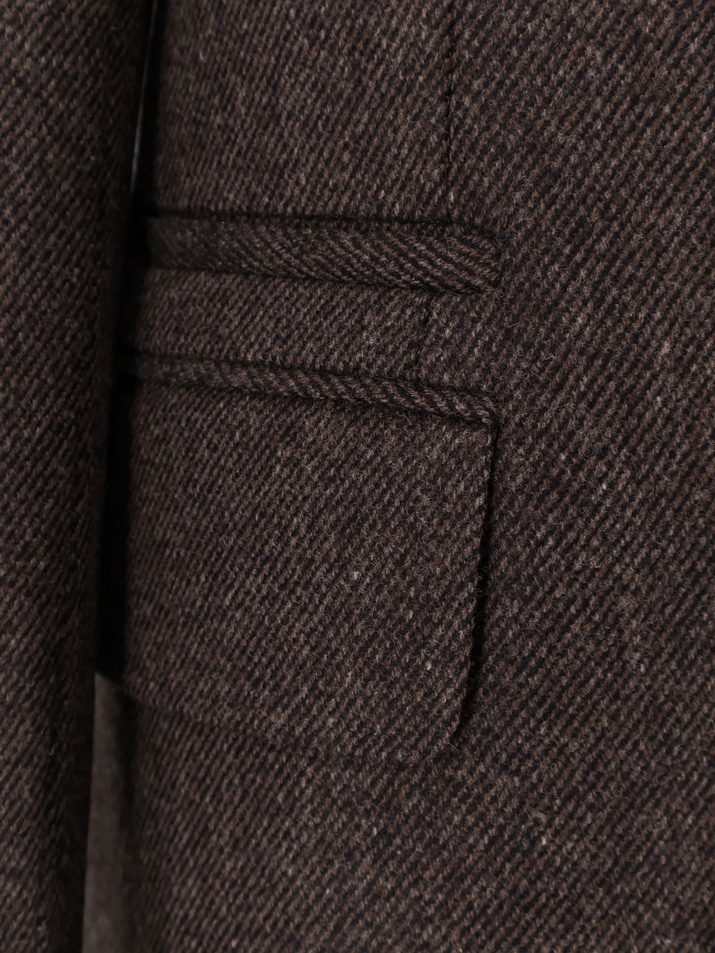 Single-breasted wool coat