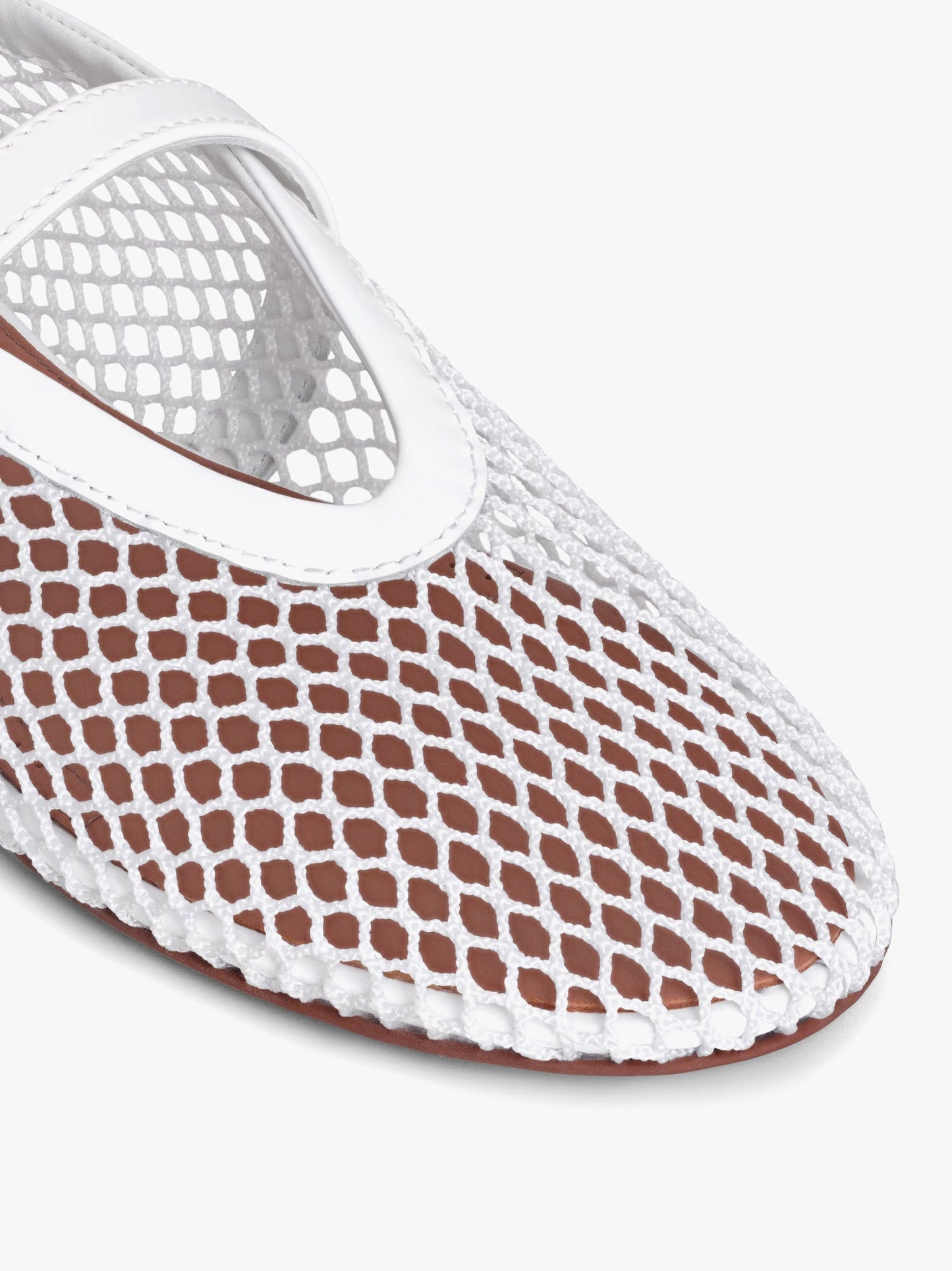 Mesh ballerinas with patent leather inserts