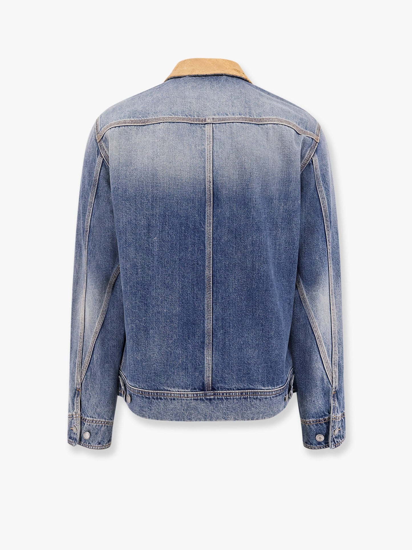 Washed blue ddenim jacket with suede collar
