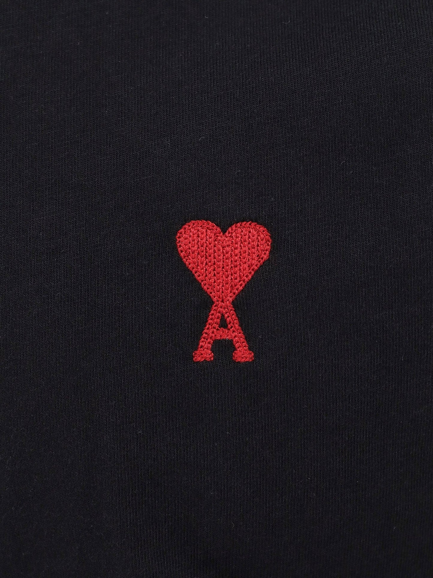 Biologic cotton t-shirt with contrasting logo embroidery