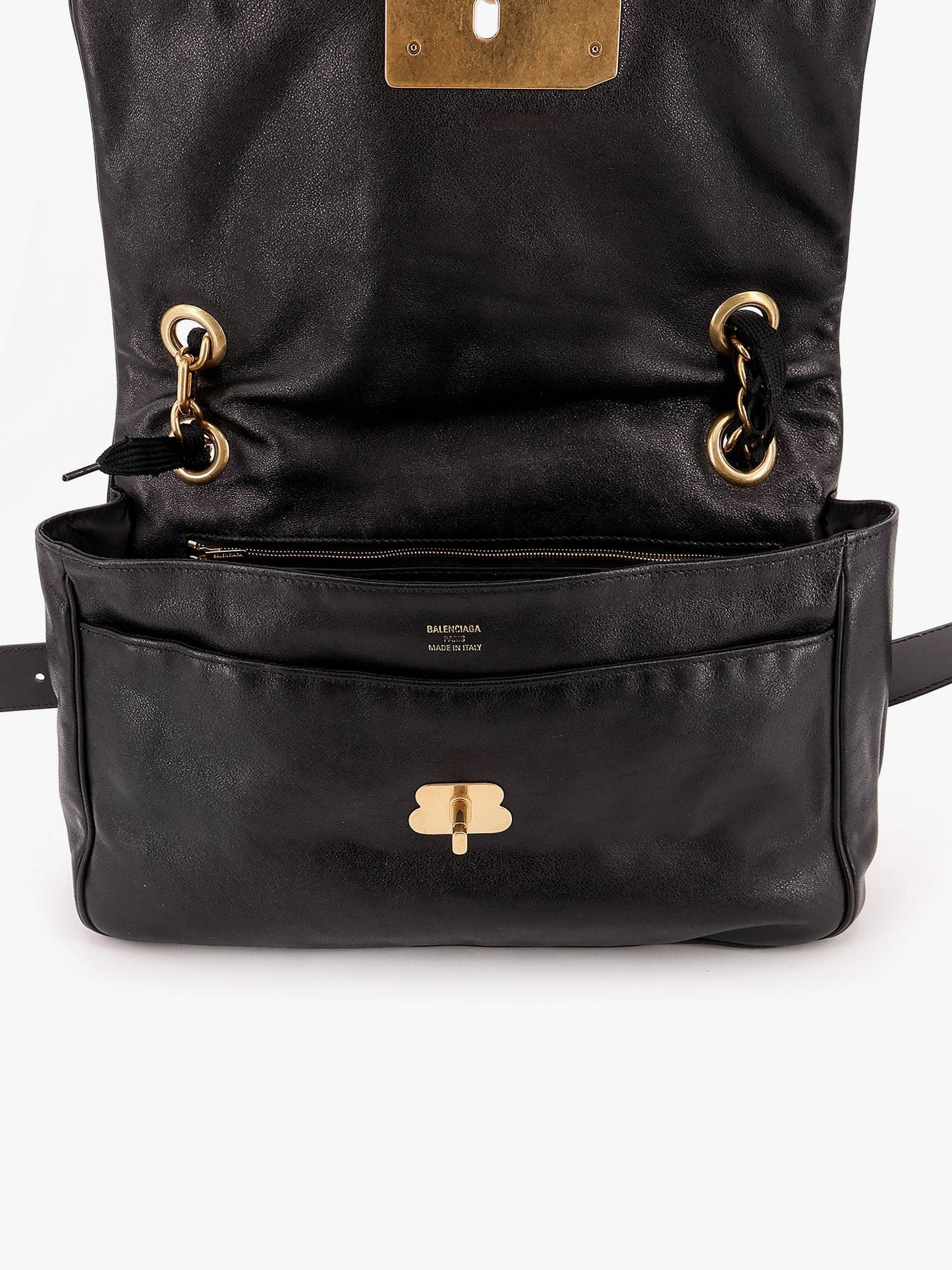 Borsa a tracolla modu flap in pelle