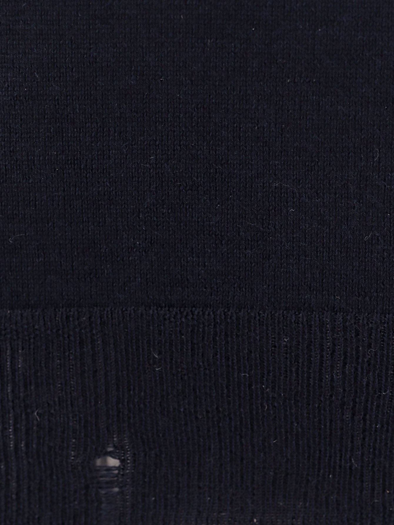 Used effect wool sweater