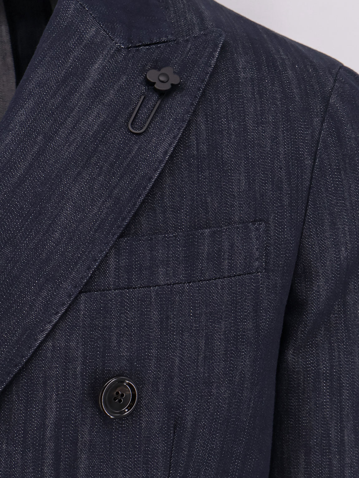 Roma denim blazer with removable iconic brooch