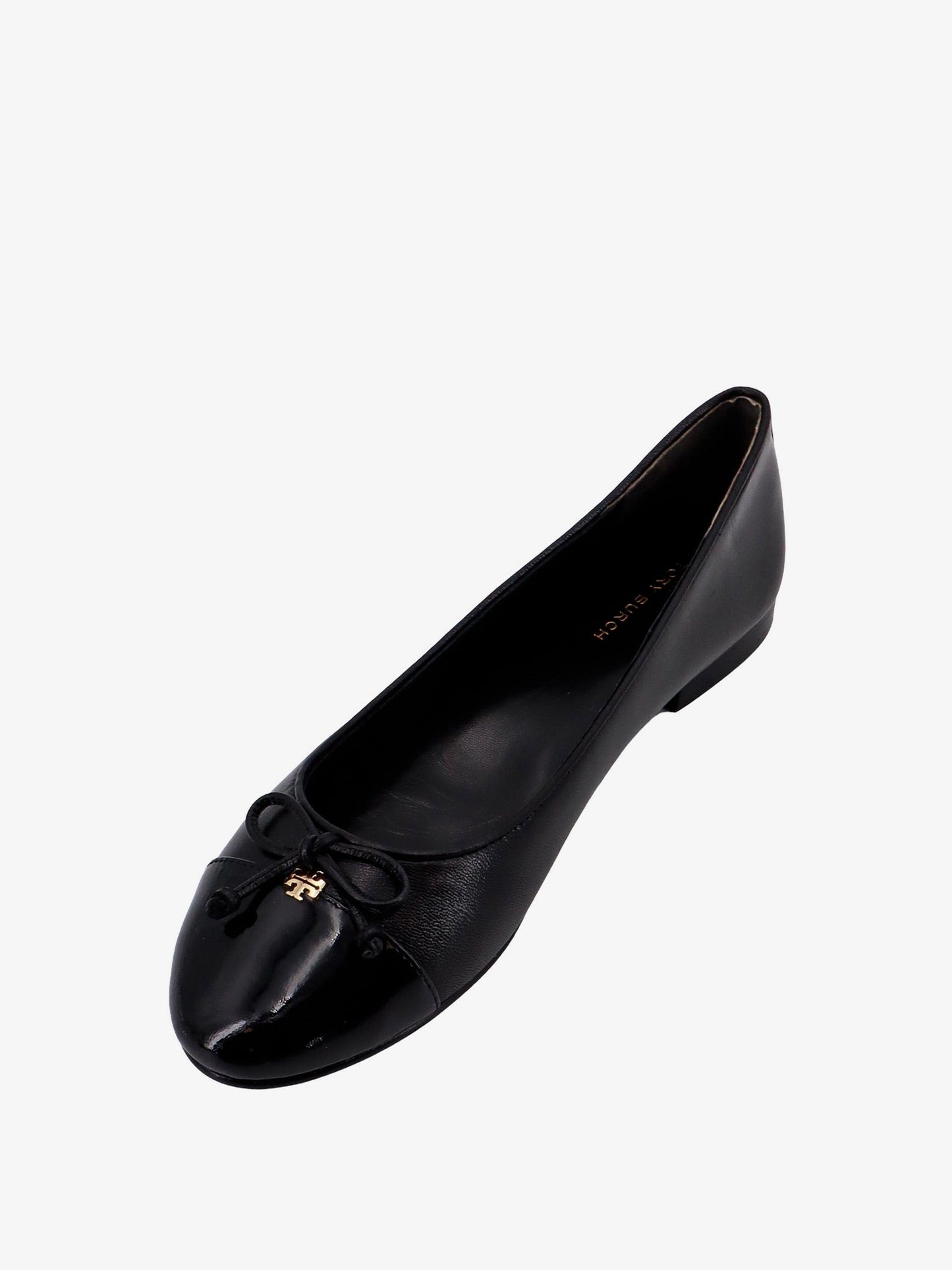 Leather ballerinas