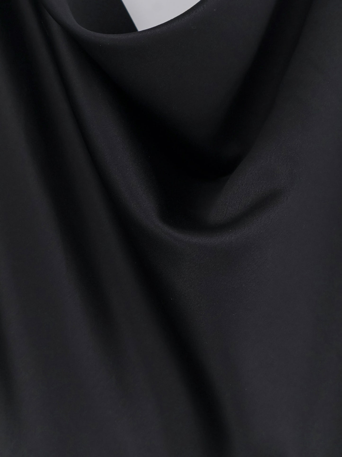 Vestito lungo in satin