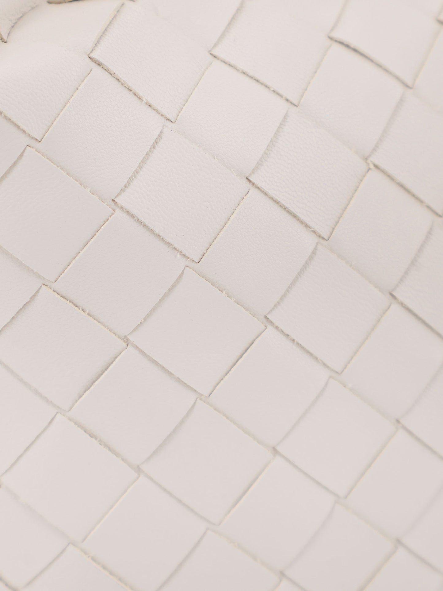 Mini Hop leather crossbody bag with Intrecciato pattern