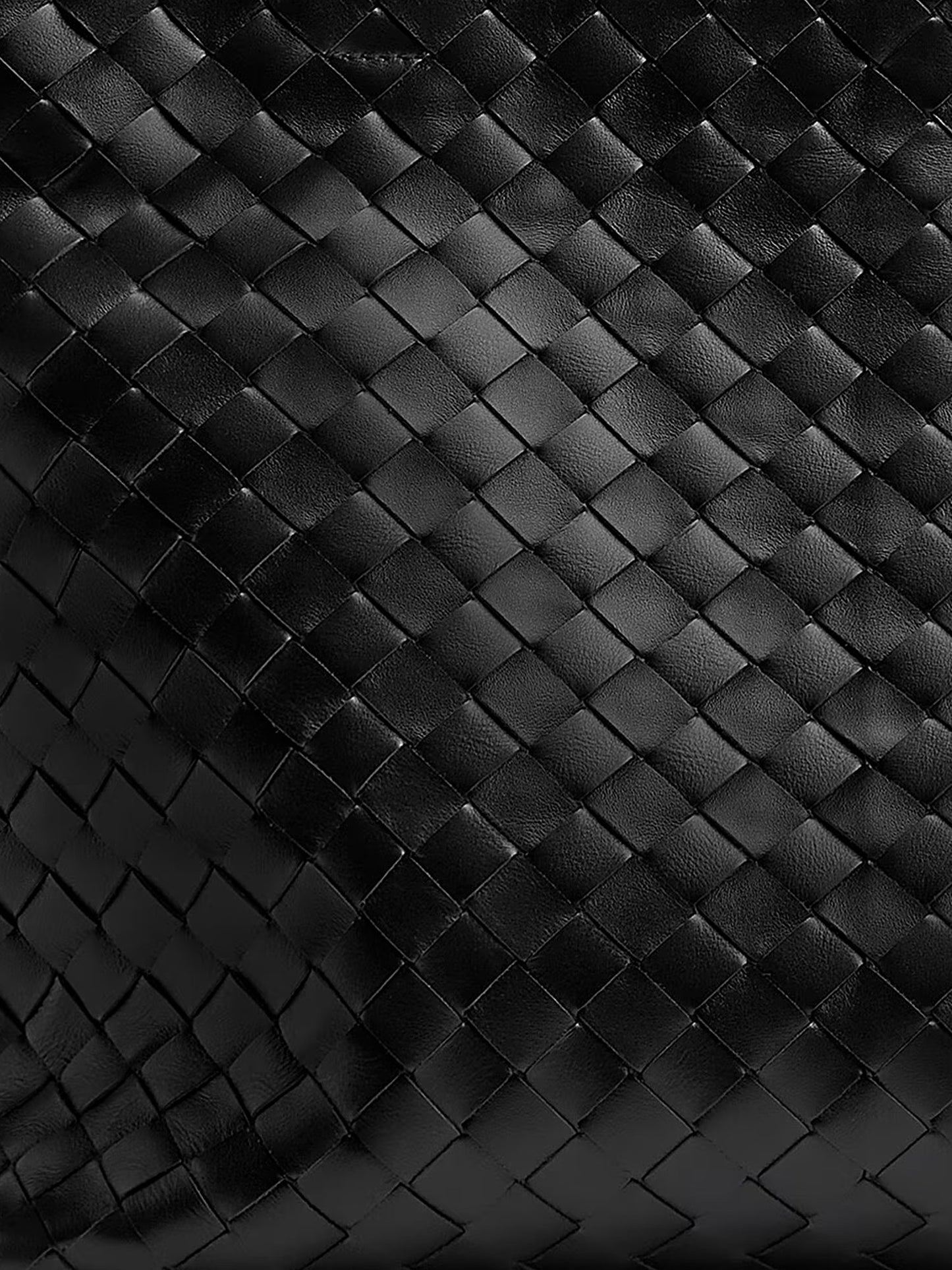 Leather shoulder bag with Intrecciato motif