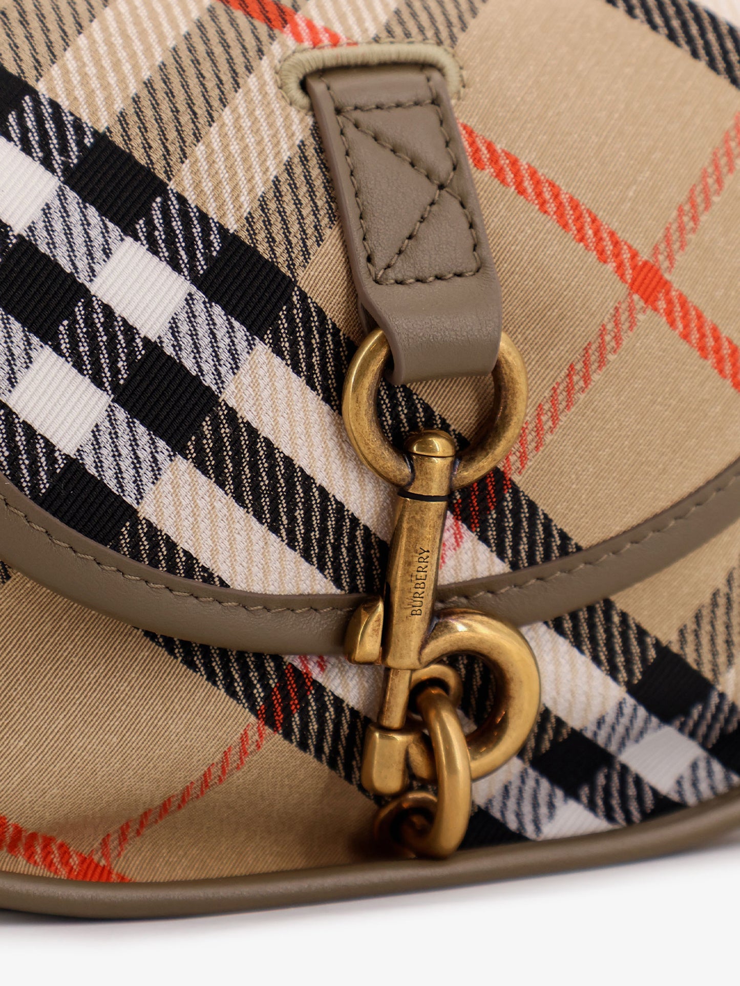 B clip mini water-repellent canvas crossbody bag