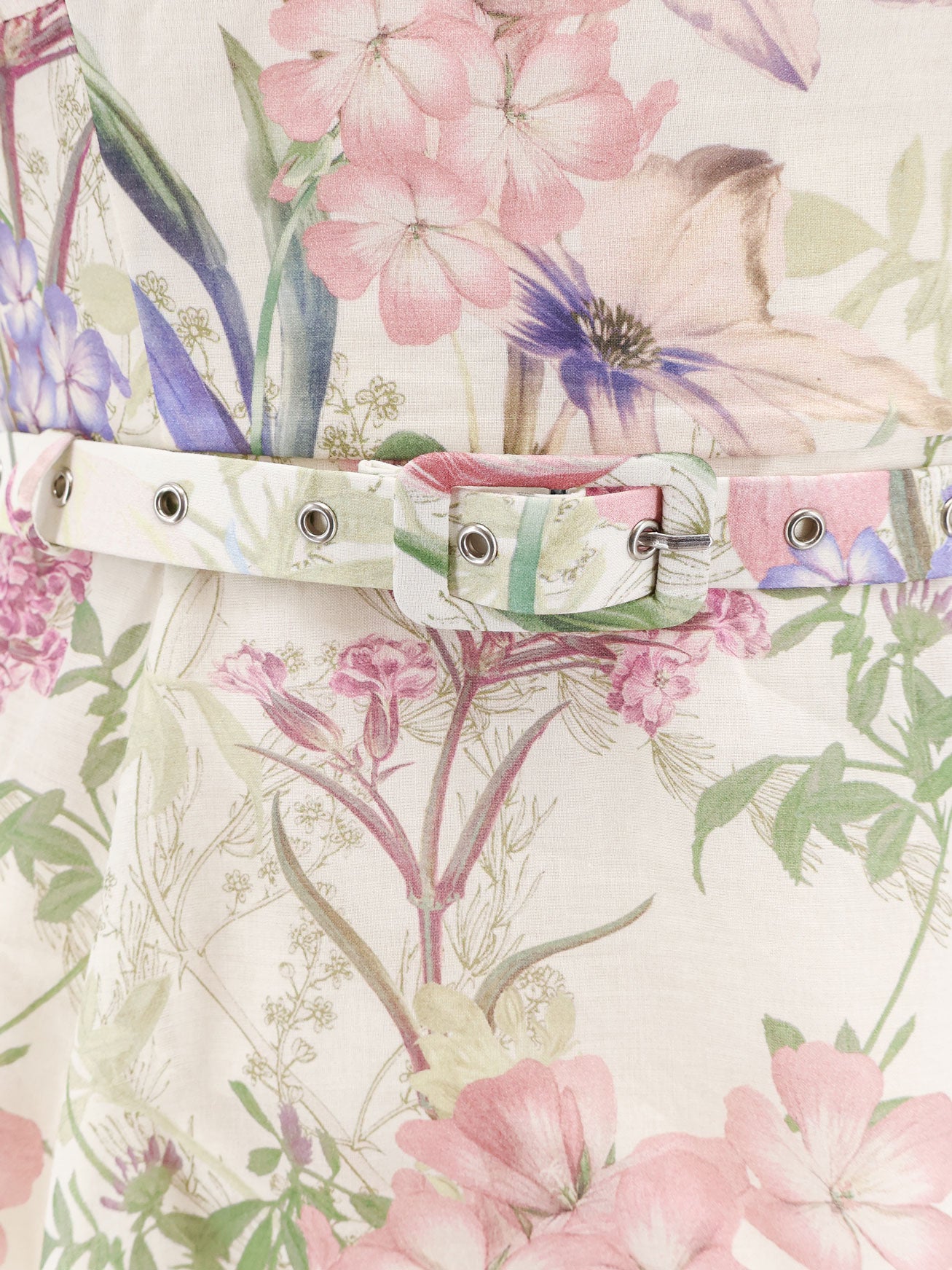 Iraso dress with belt