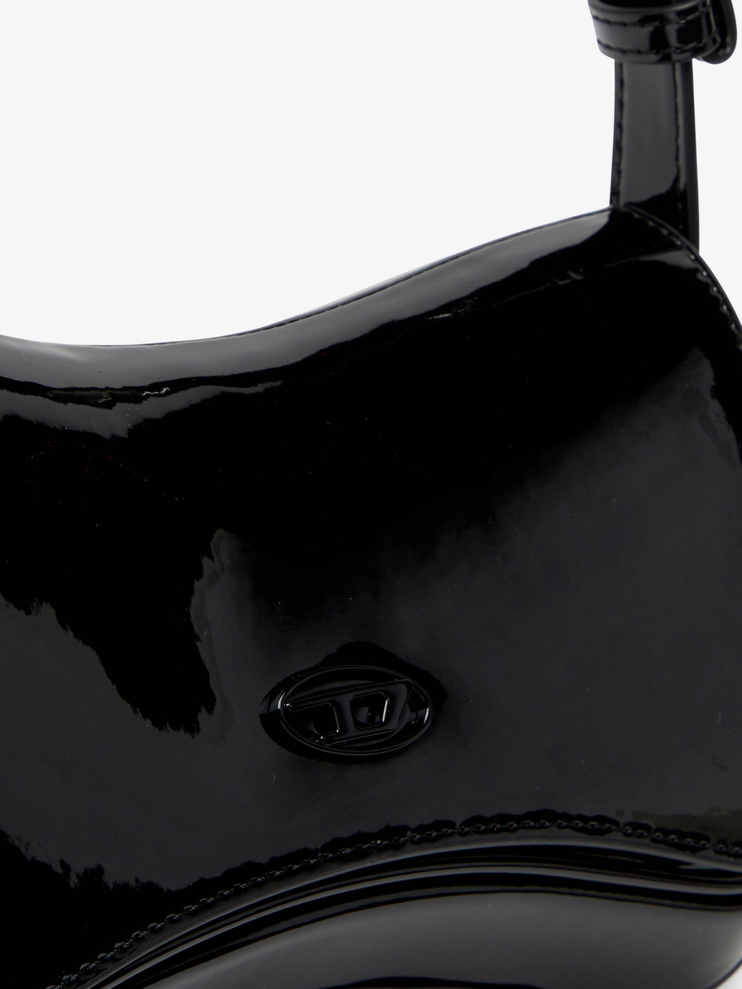 Play Clutch shiny leather shoulder bag