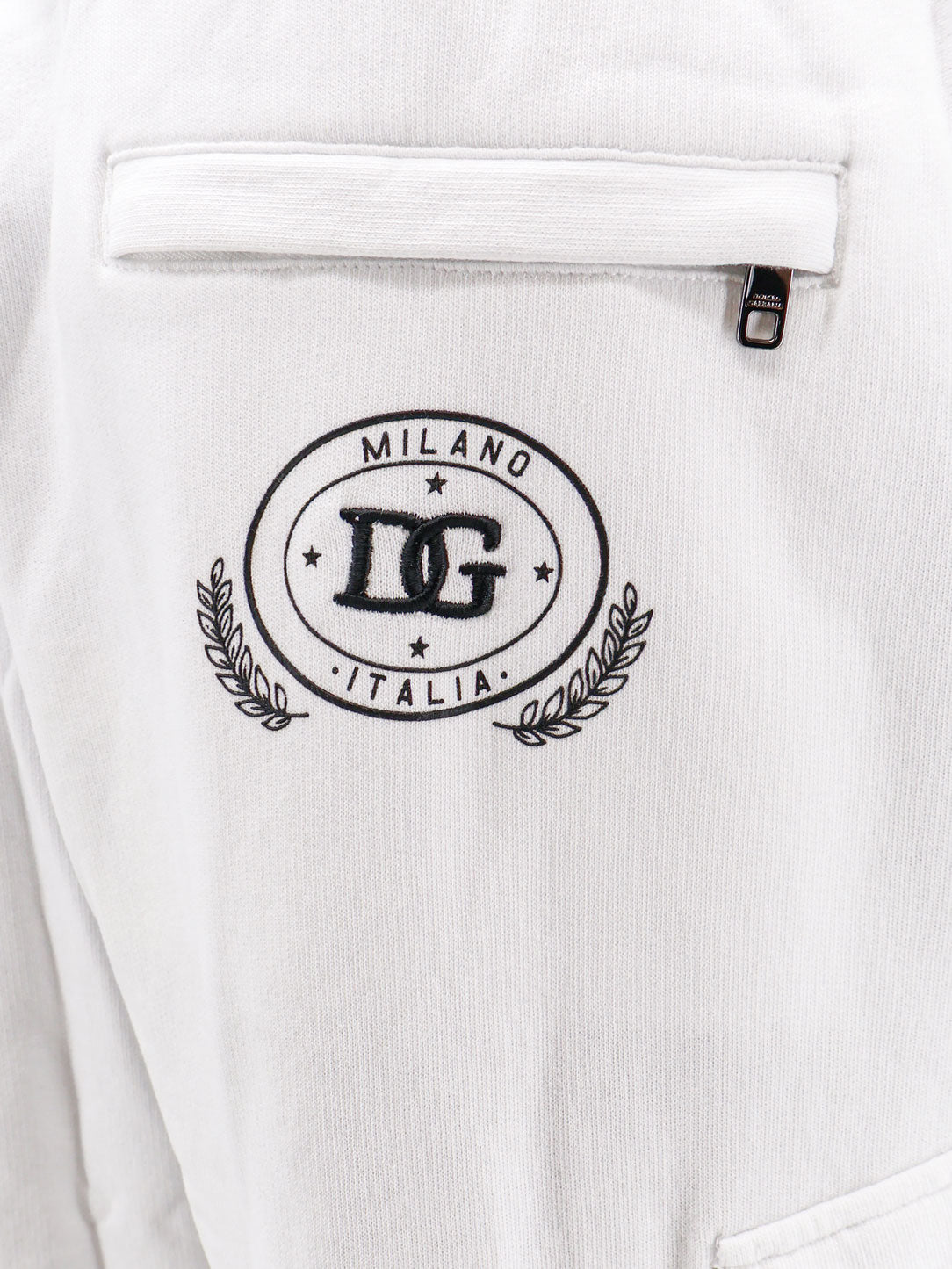 Cotton trousers with embroidered logo on the back