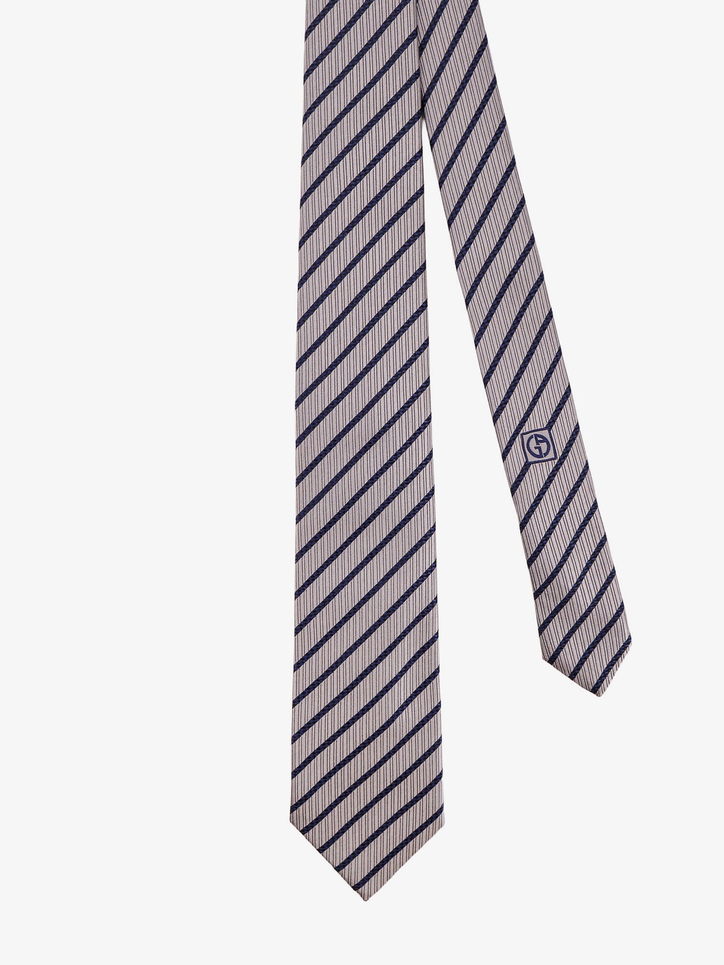 Silk tie