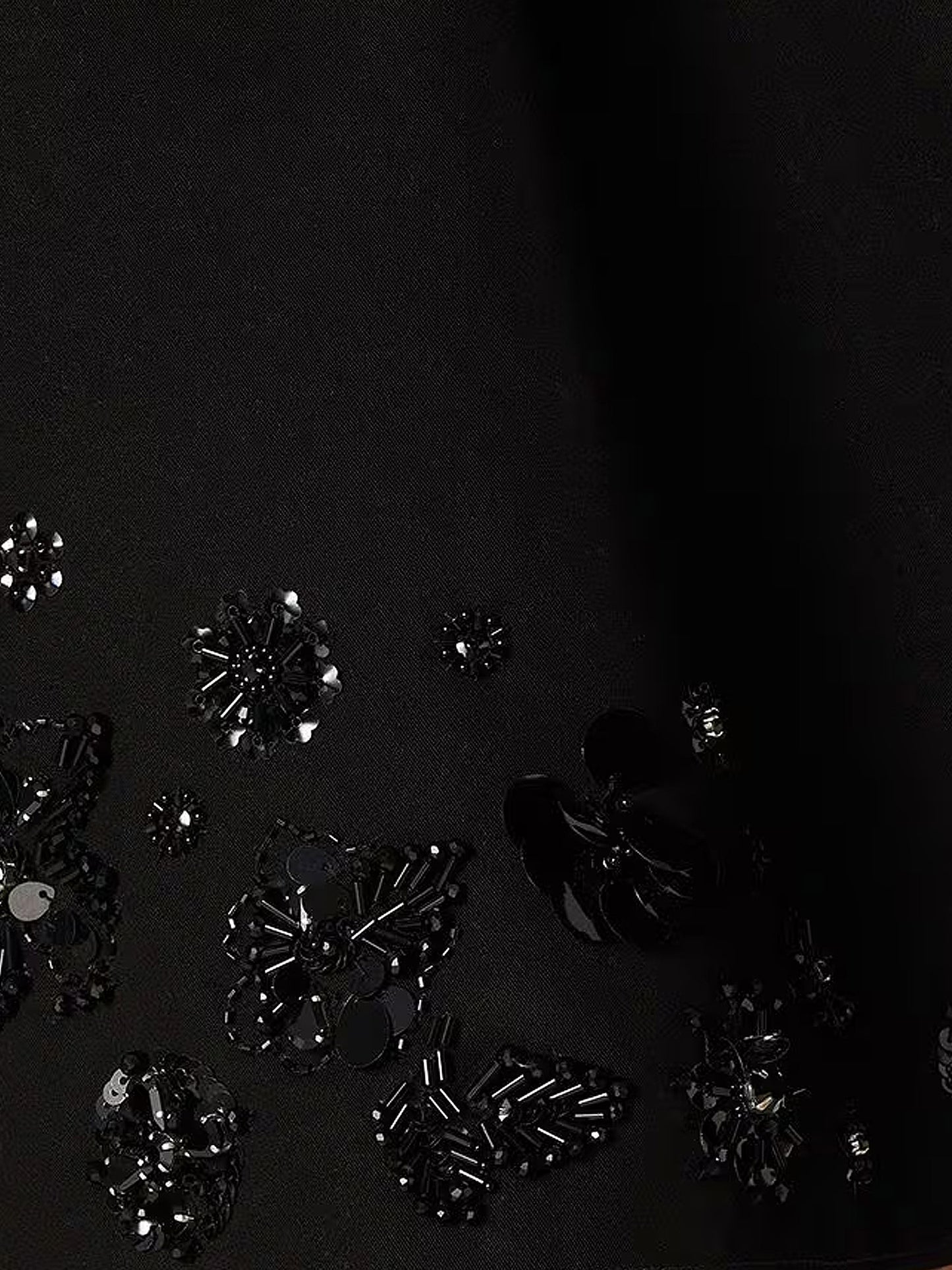 Gonna midi in misto cotone con dettagli floreali in paillettes e cristalli