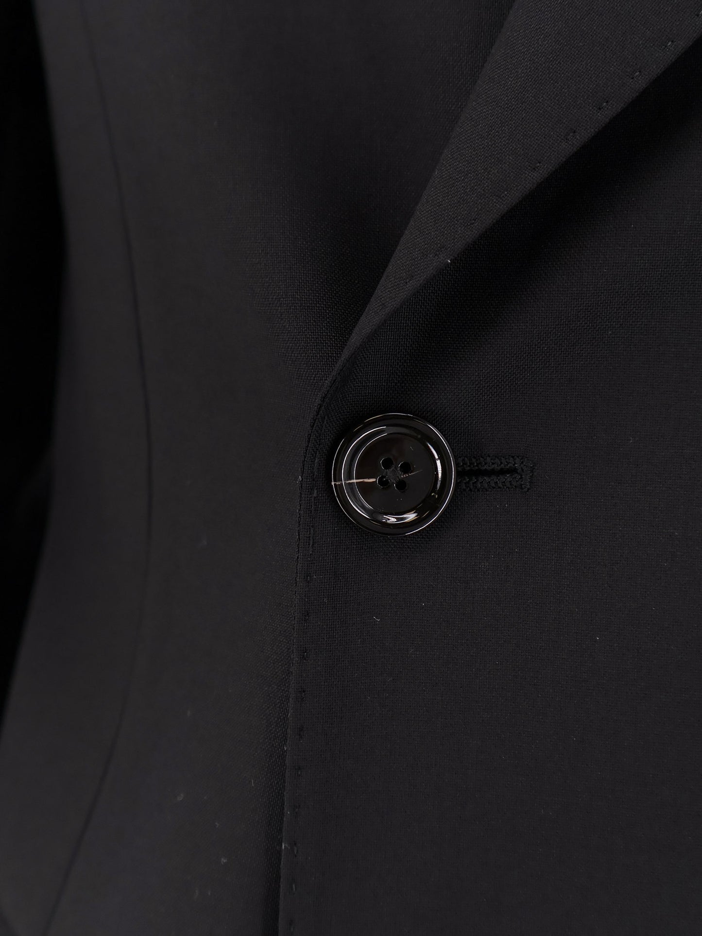 Iconic double-breasted pure virgin wool suit