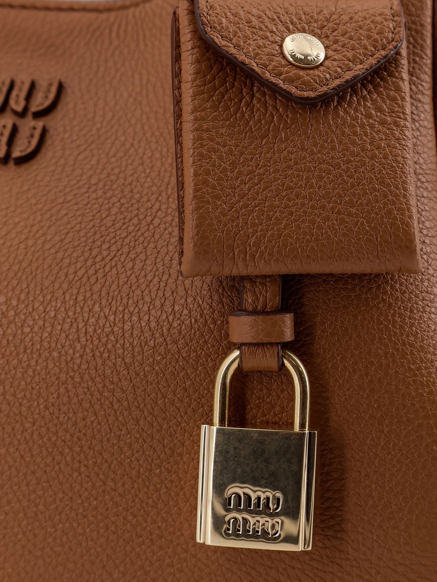 Hammered leather crossbody bag