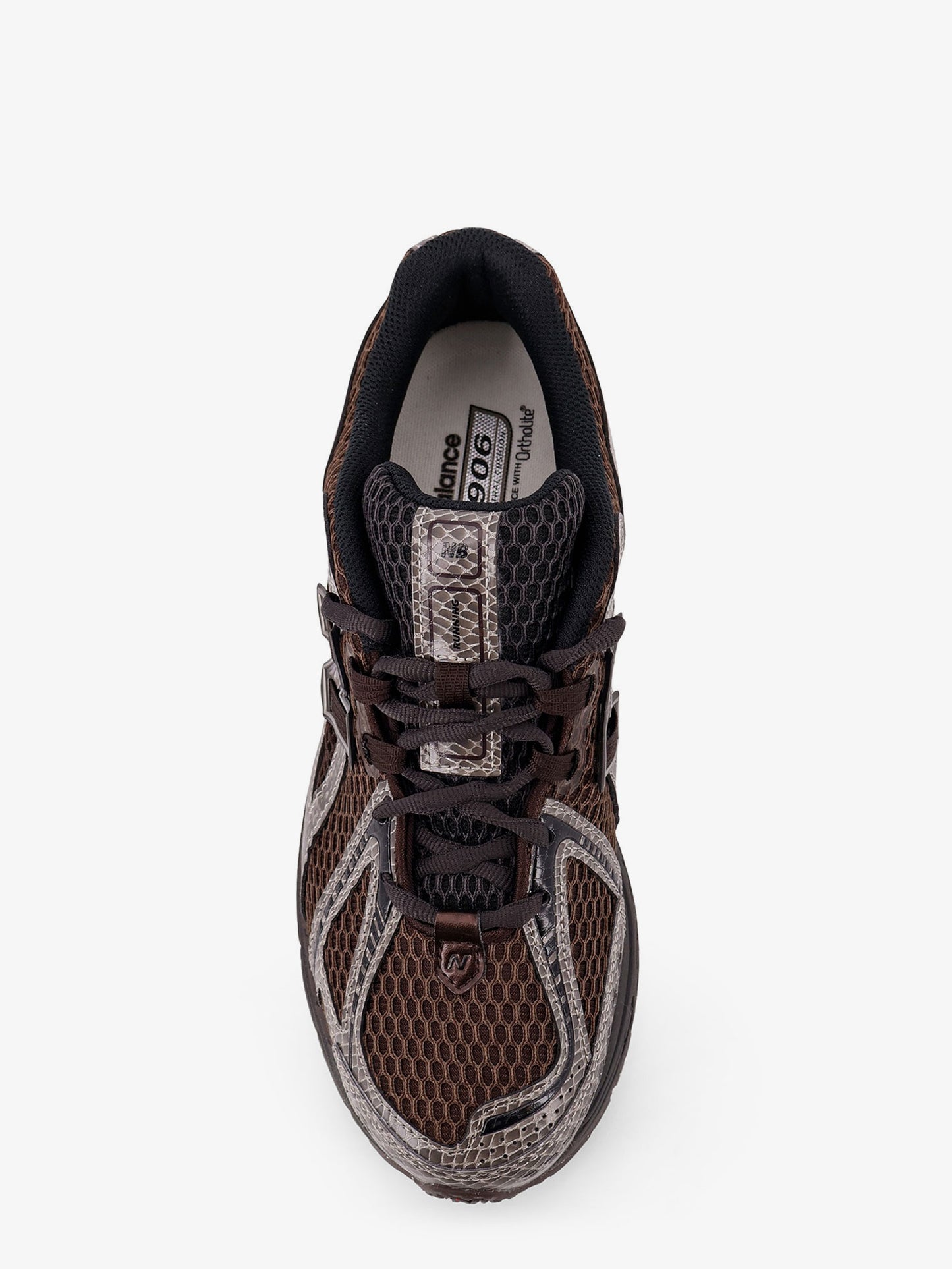 19062 mesh sneakers with logo on the side