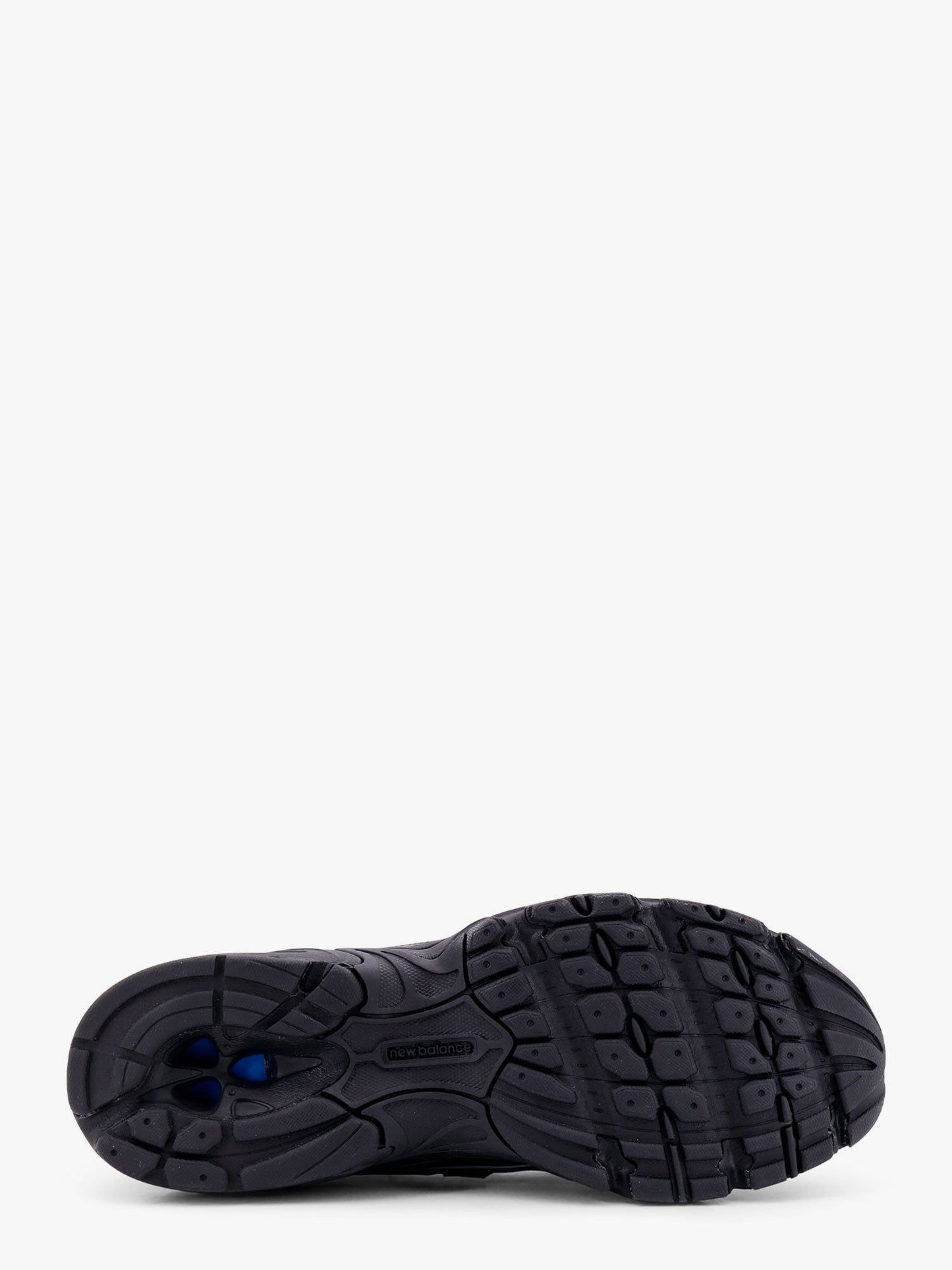 740 mesh sneakers with logo on the side