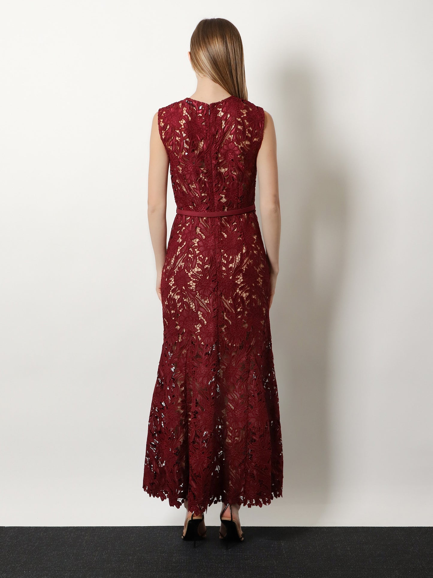 Lace Midi Dress with belt