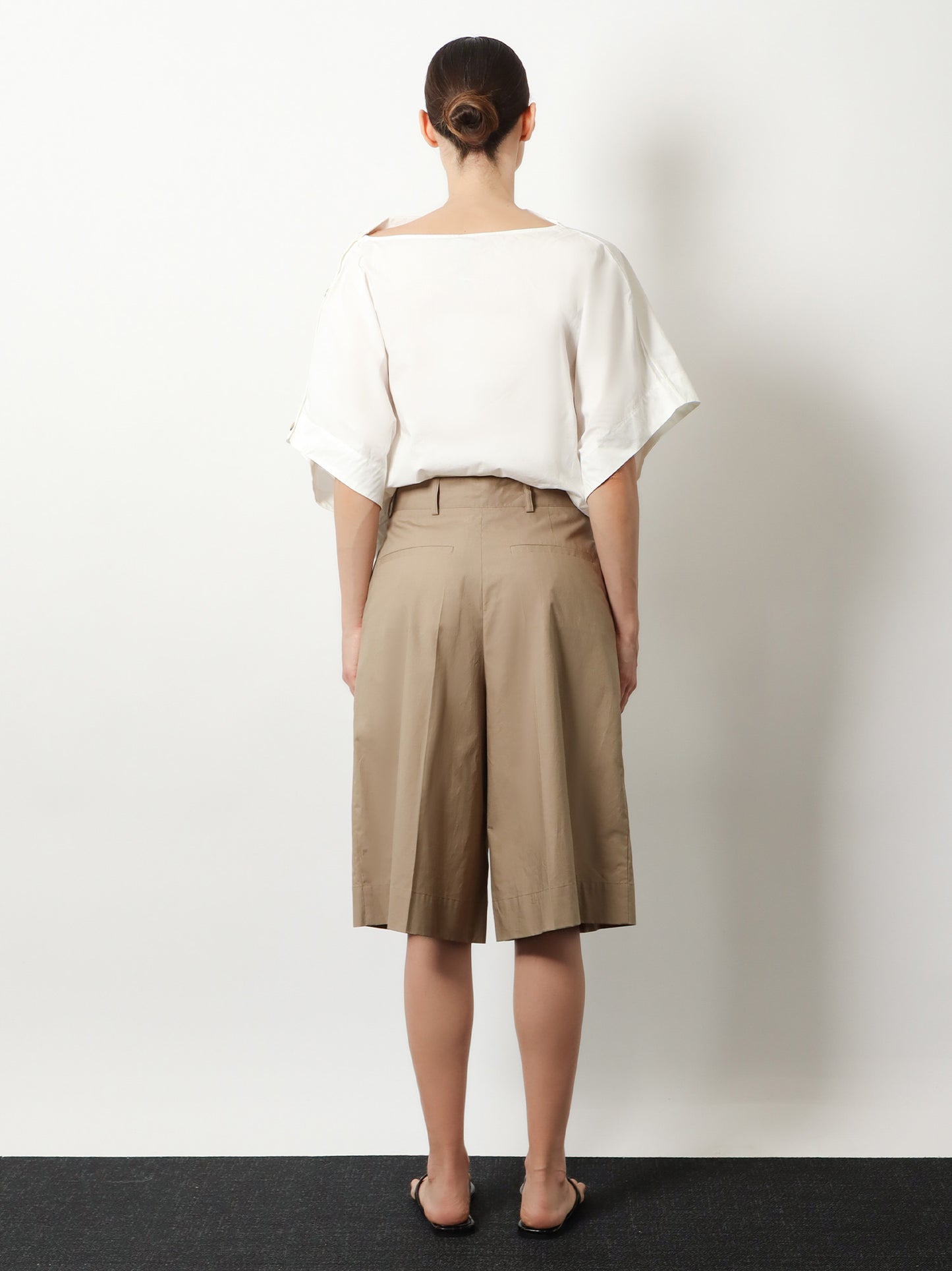 Imogen biologic cotton bermuda shorts
