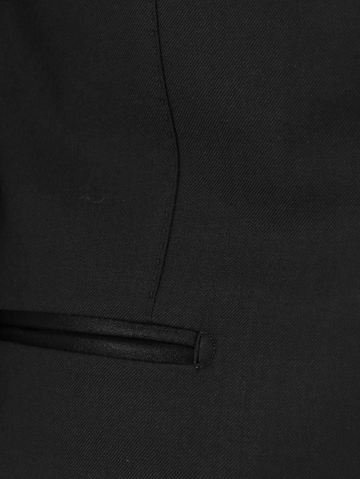 Shelton stretch wool tuxedo