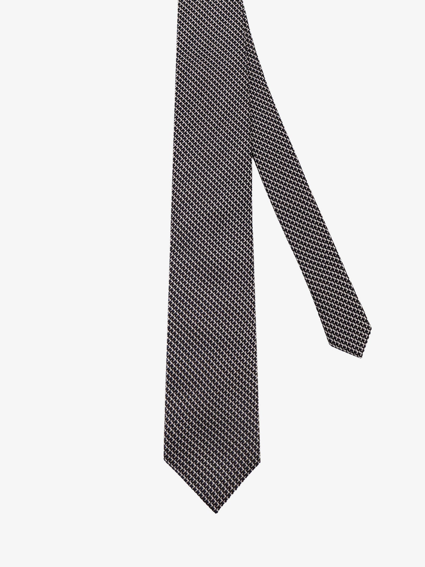 Silk tie