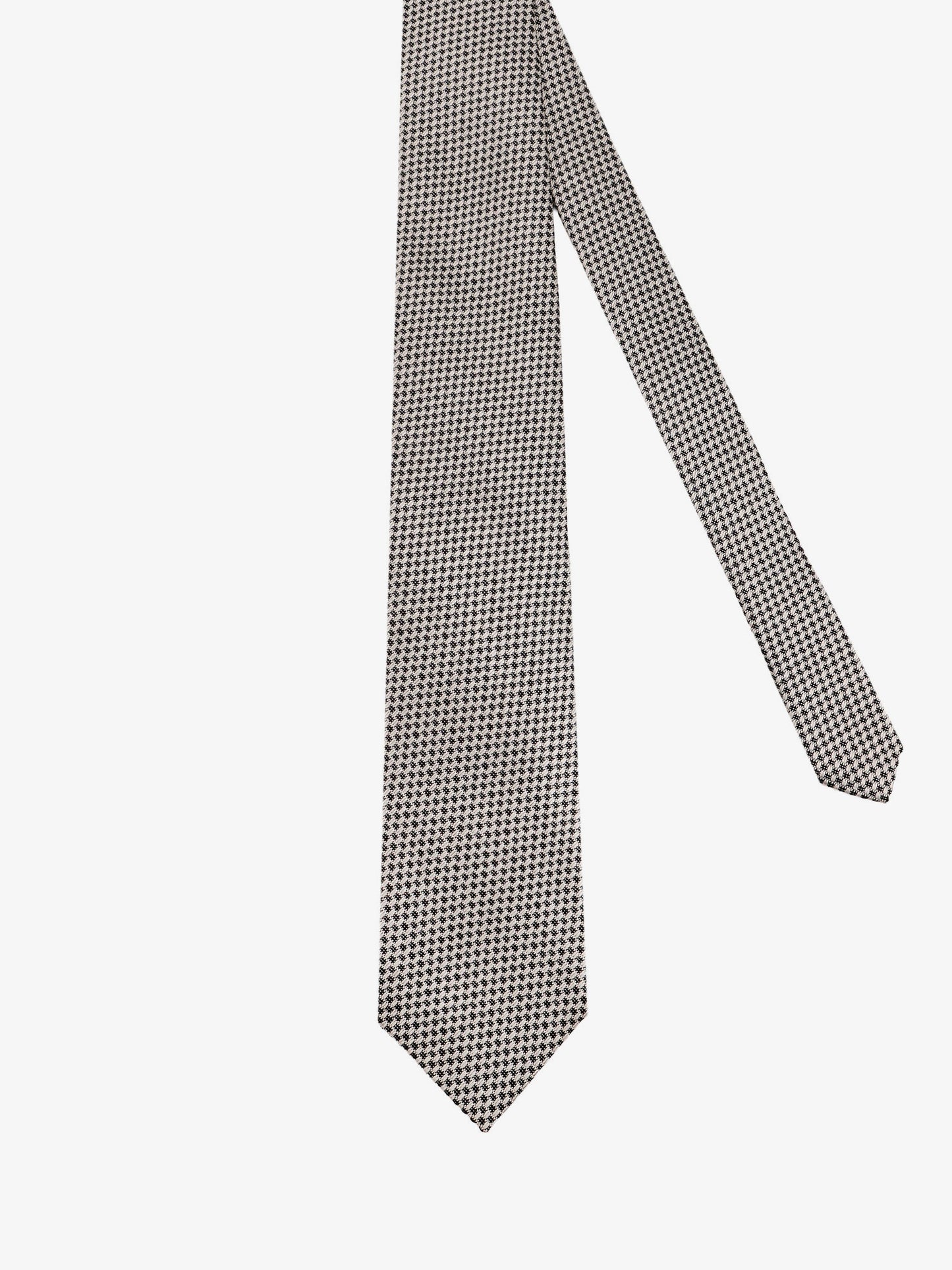 Silk tie