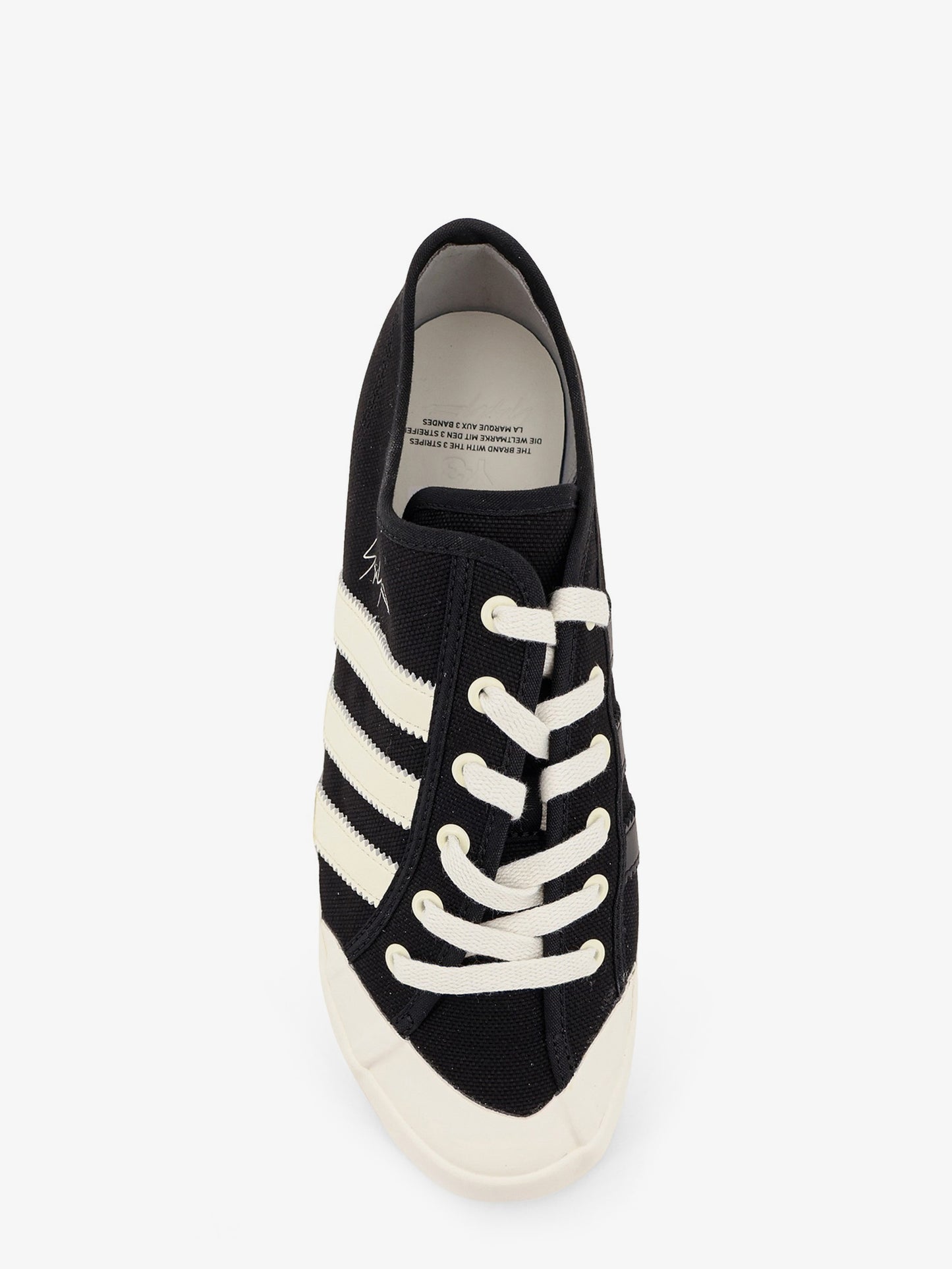 Canvas sneakers with iconic side stripes