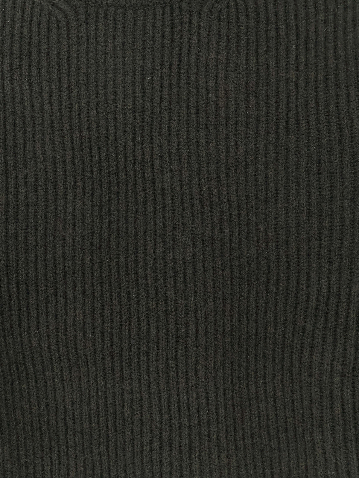 Virgin wool and cashmere sweater