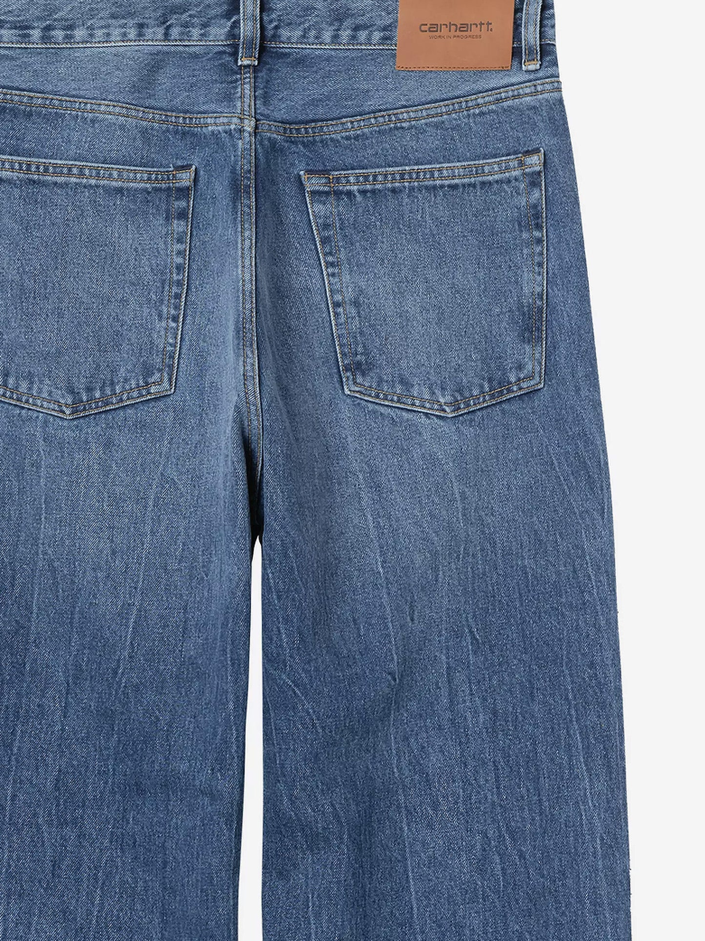 Jeans in blue denim con effetto washed-out