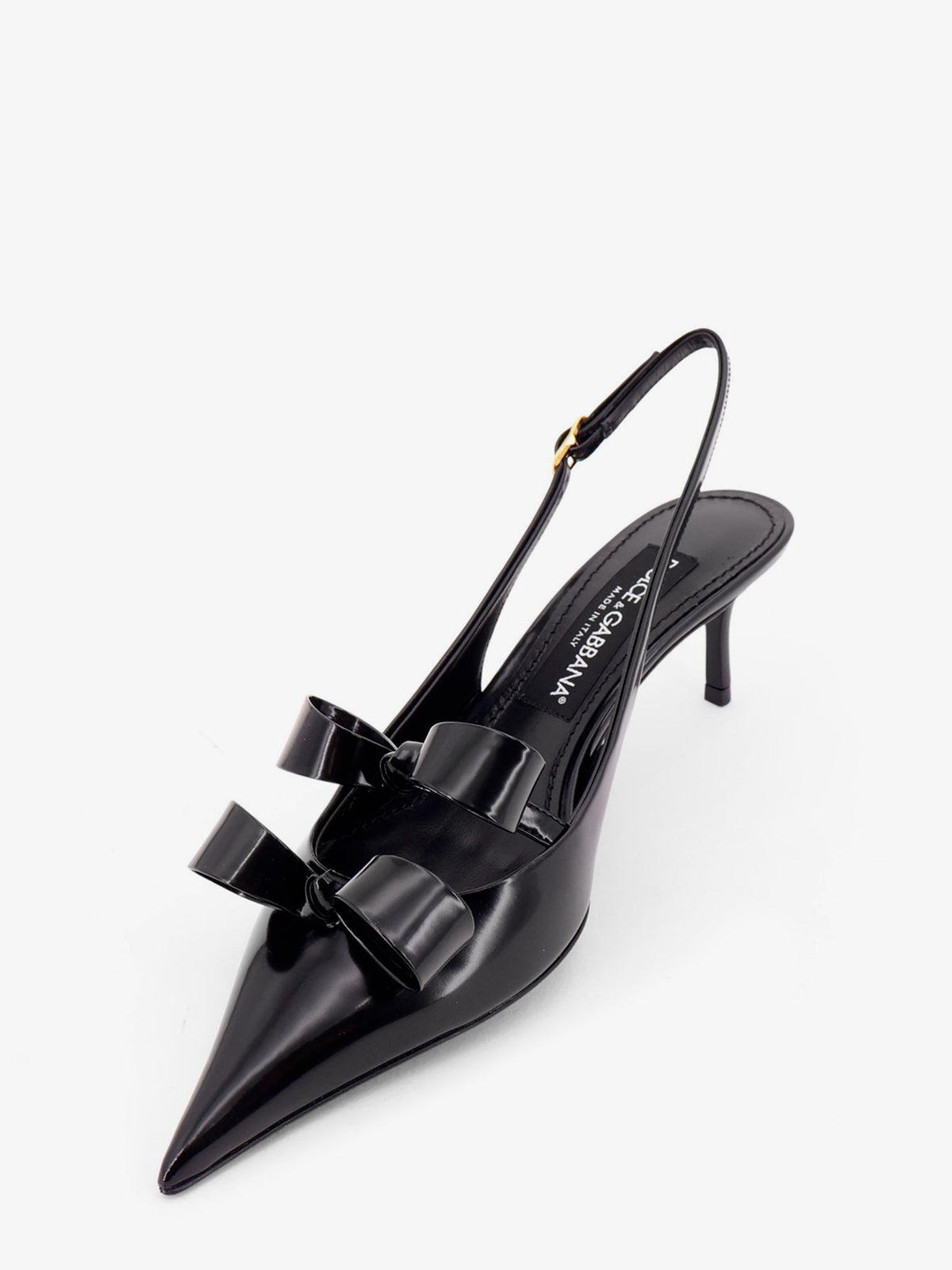 Patent leather sandals with front bow detail