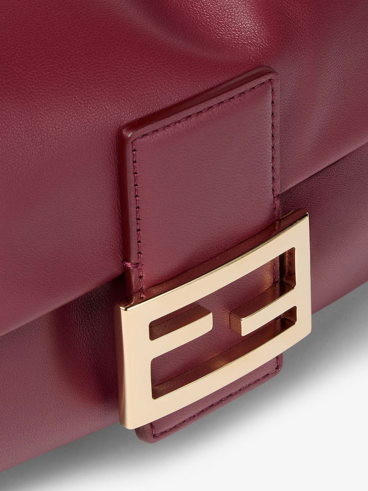 Baguette Soft Medium Leather shoulder bag