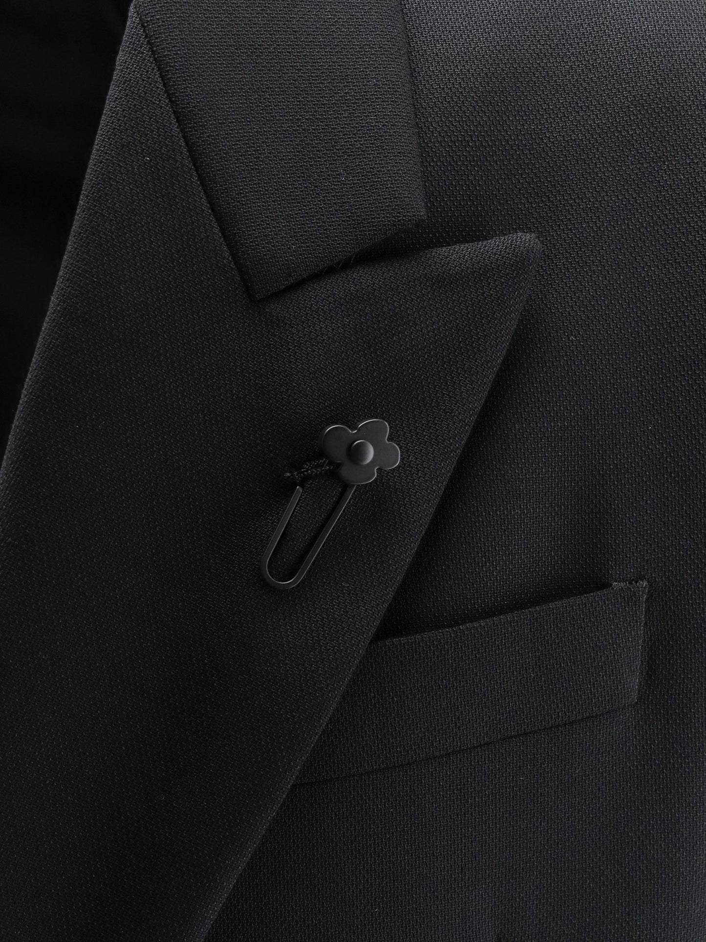 Virgin wool suit