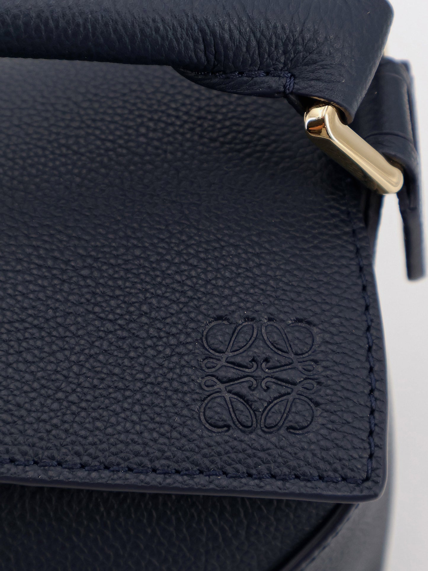 Puzzle Edge Small Leather Handbag