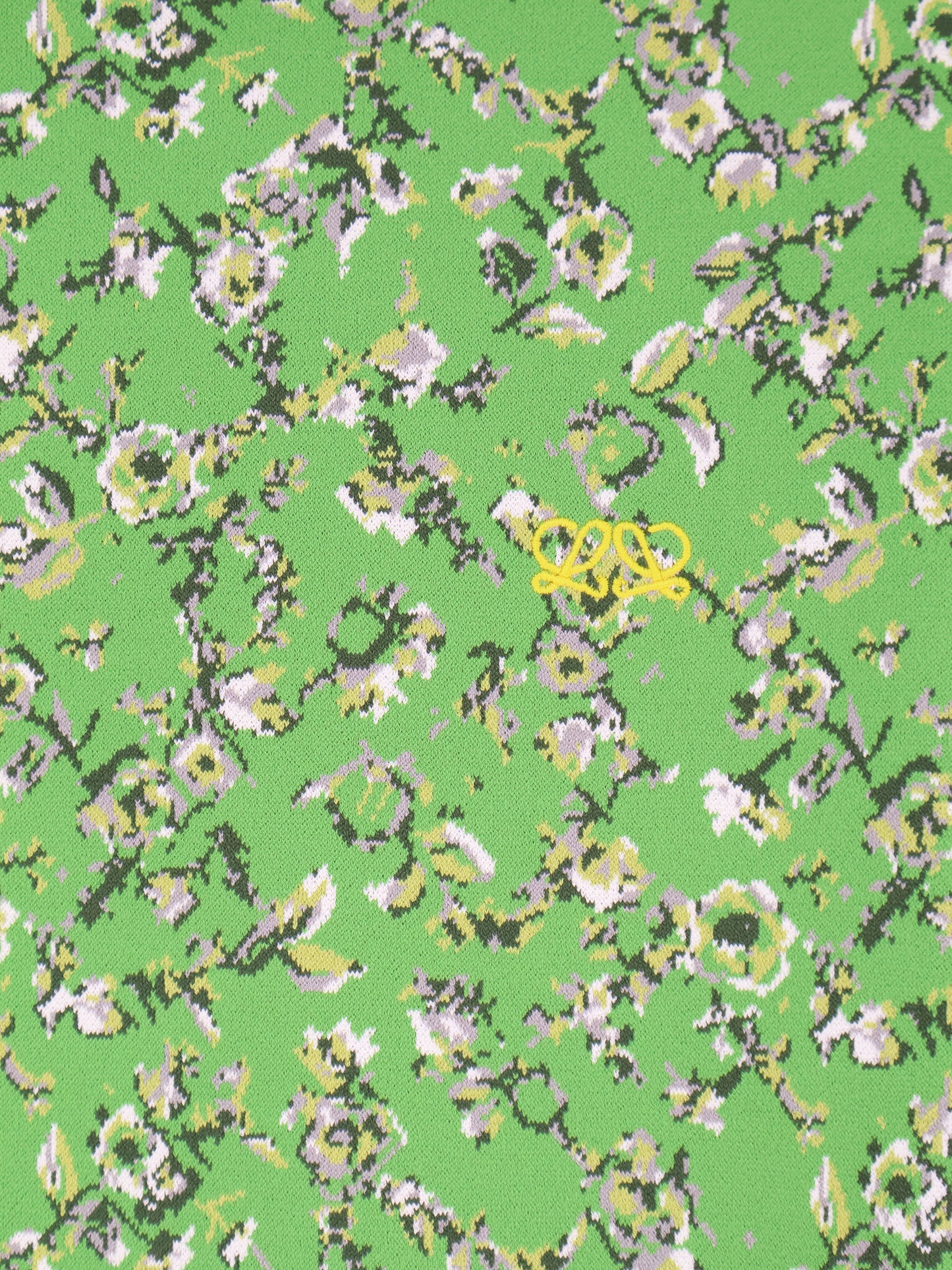 Viscose blend top with floral motif