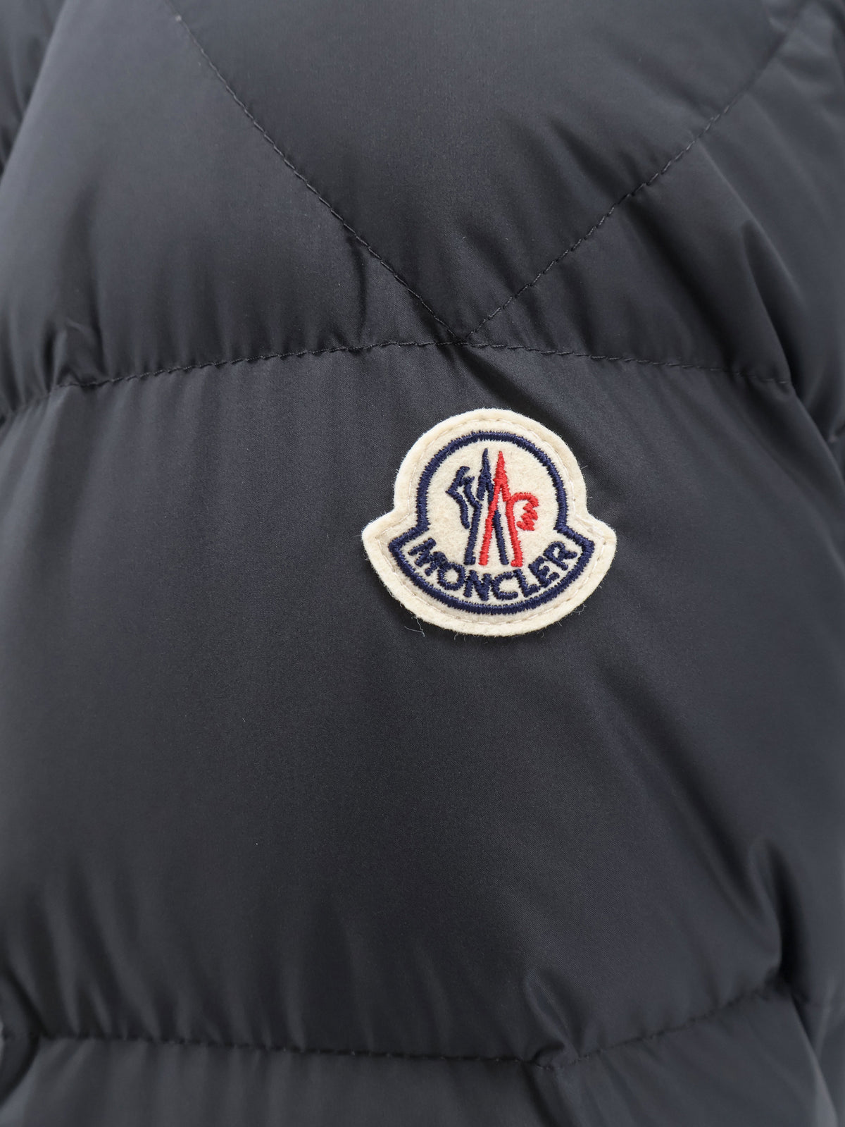 Orvelle nylon down jacket with rubberized Logo detail