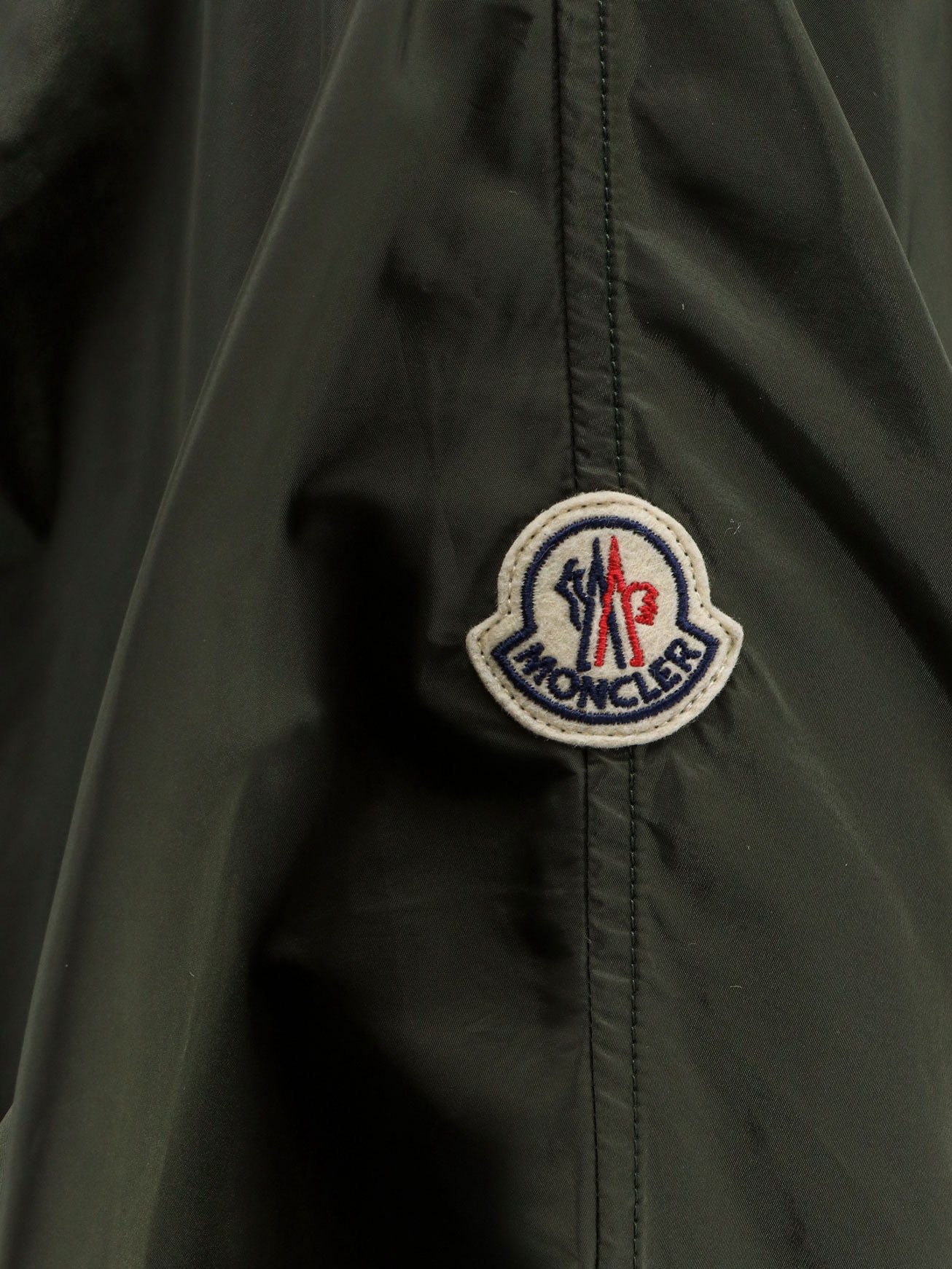 Cape nylon jacket