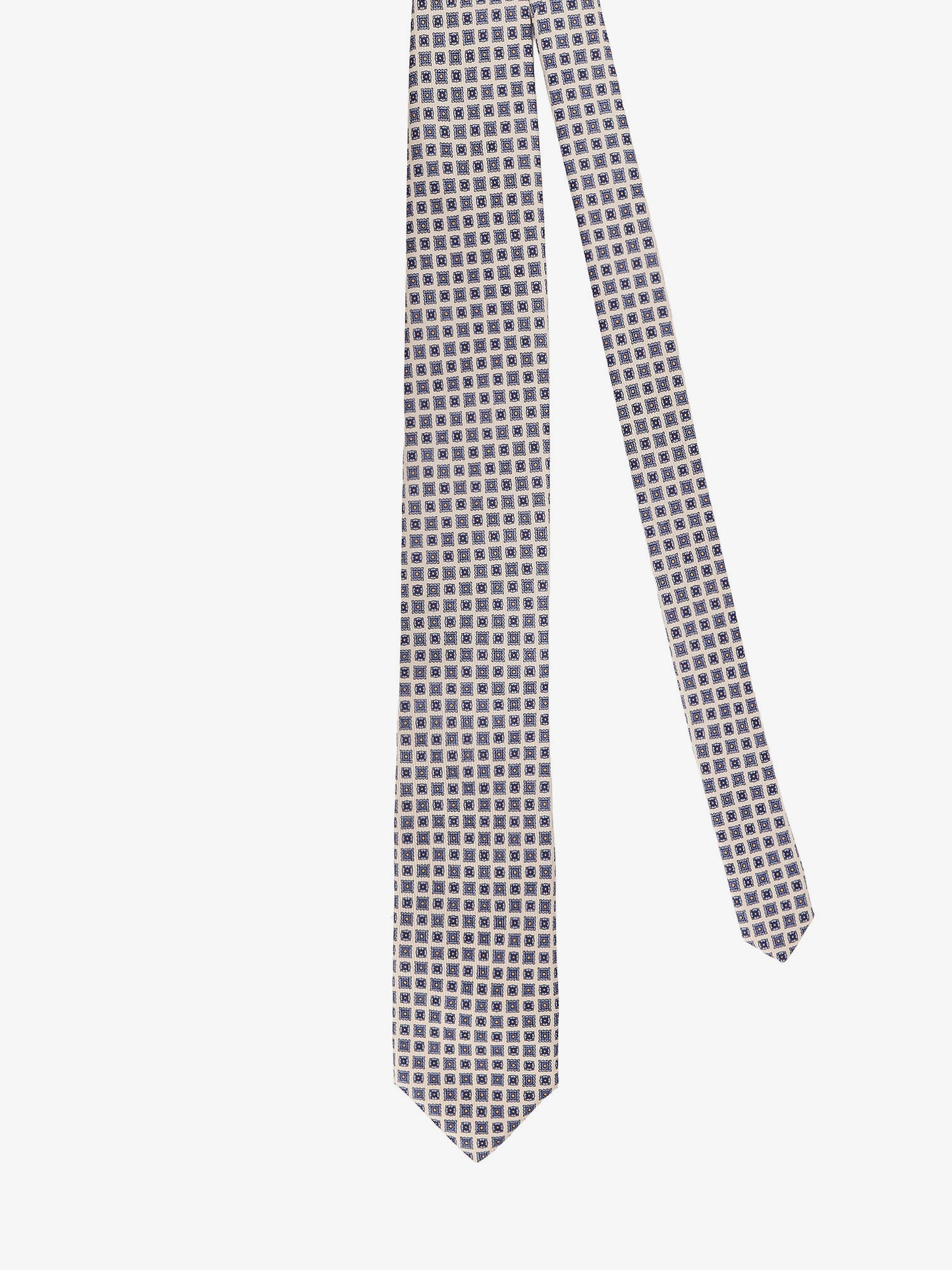 Silk tie