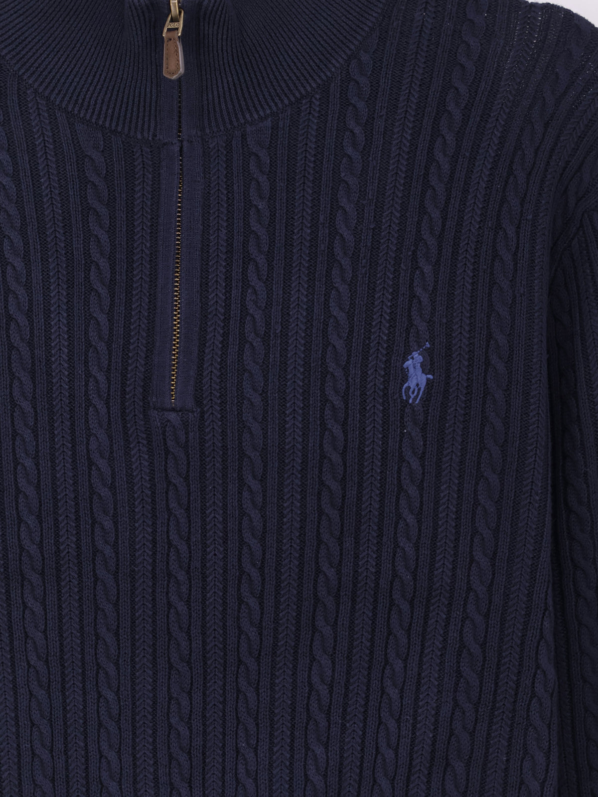 Cable Knit sweater with zip