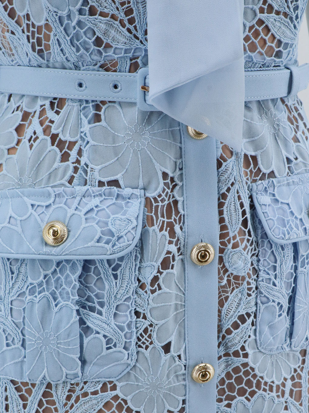 Lace dress with belt
