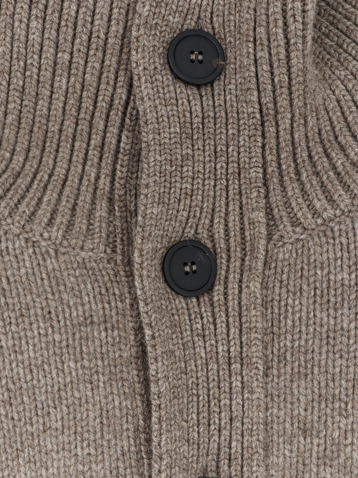 Button-Up yax and extrafine merino wool sweater